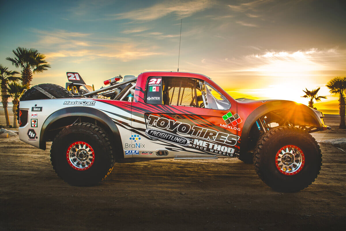 Vildosola Racing Trophy Truck #21