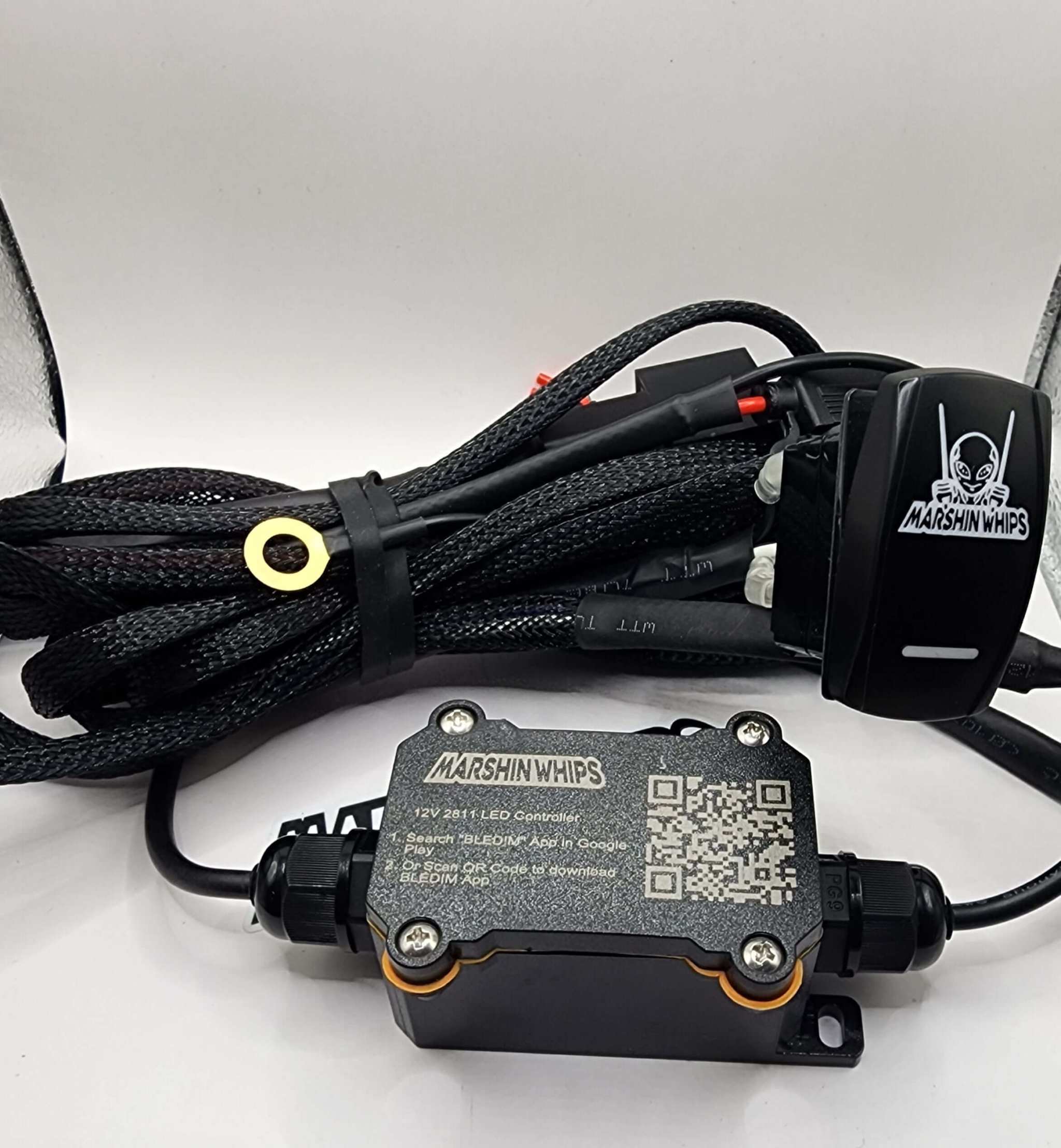 Marshin Whips 2811 RGB wire harness with rocker switch for off-road multi-color lighting control