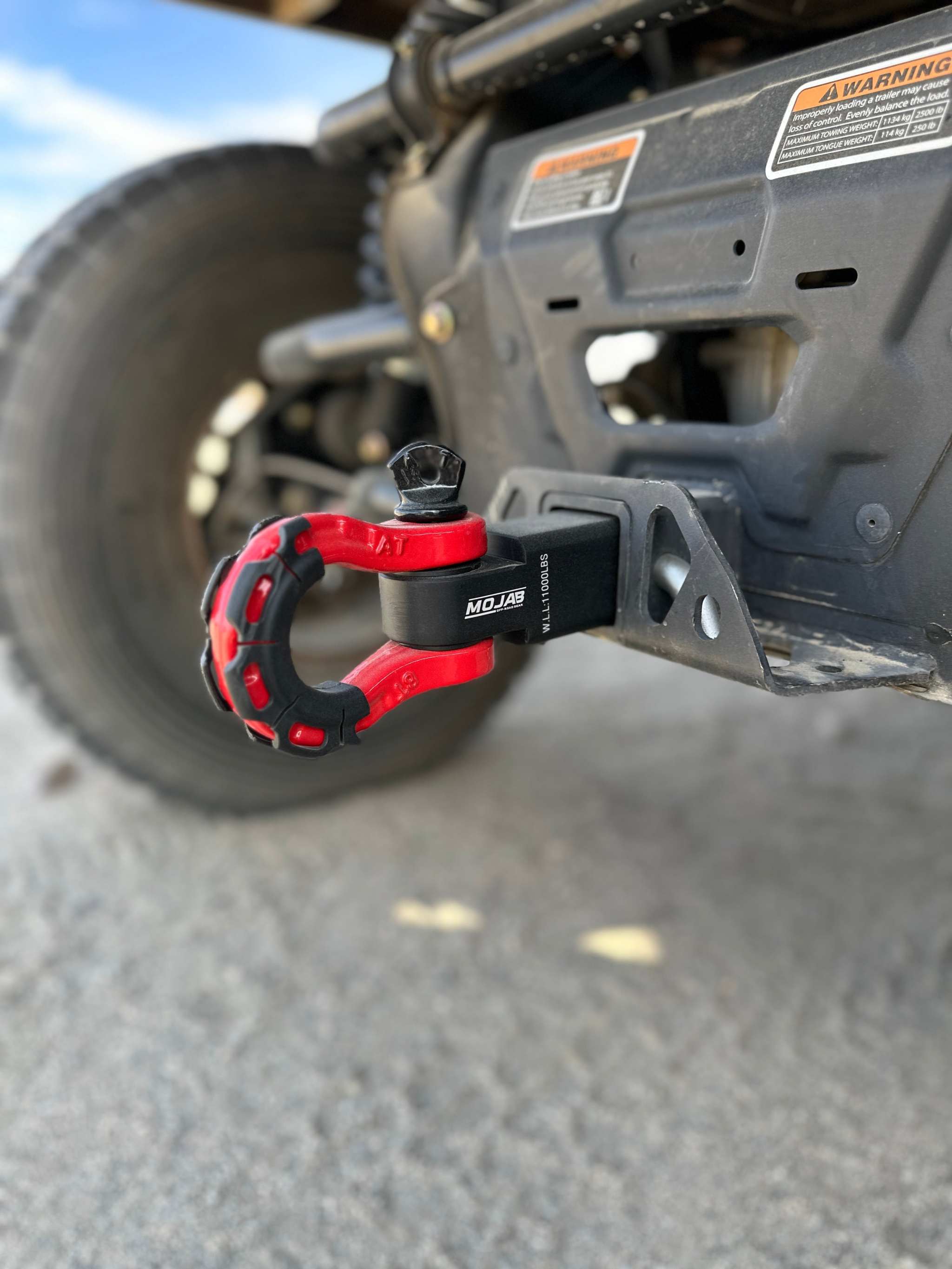 Aluminum Hitch Receiver 2'' with Steel D-Shackle - Durable Tow (LIFETIME WARRANTY)