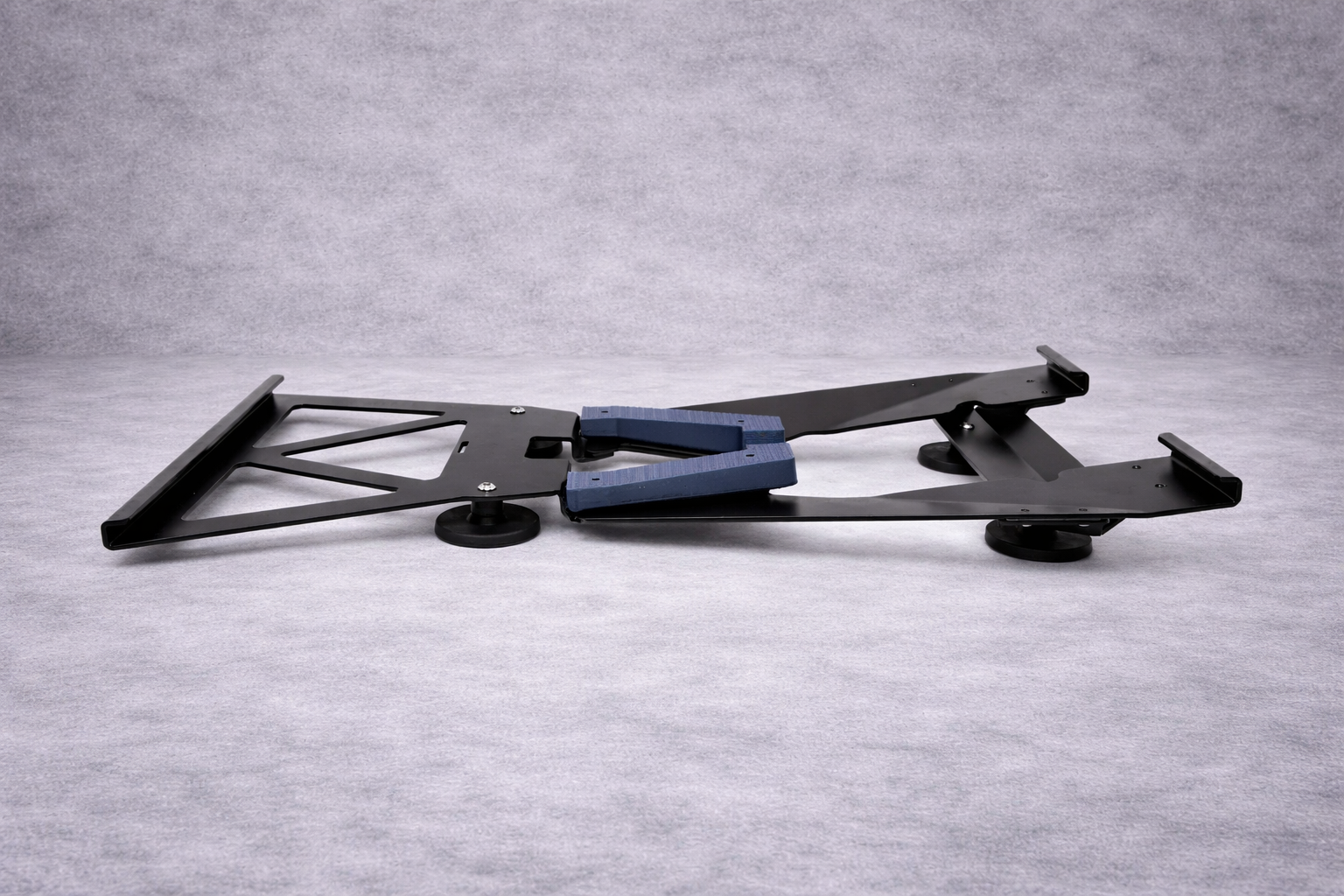 Clearance UC Starlink Gen 3 Aluminum Wedge Mount Bracket with Magnetic Feet - PCI Race Radios