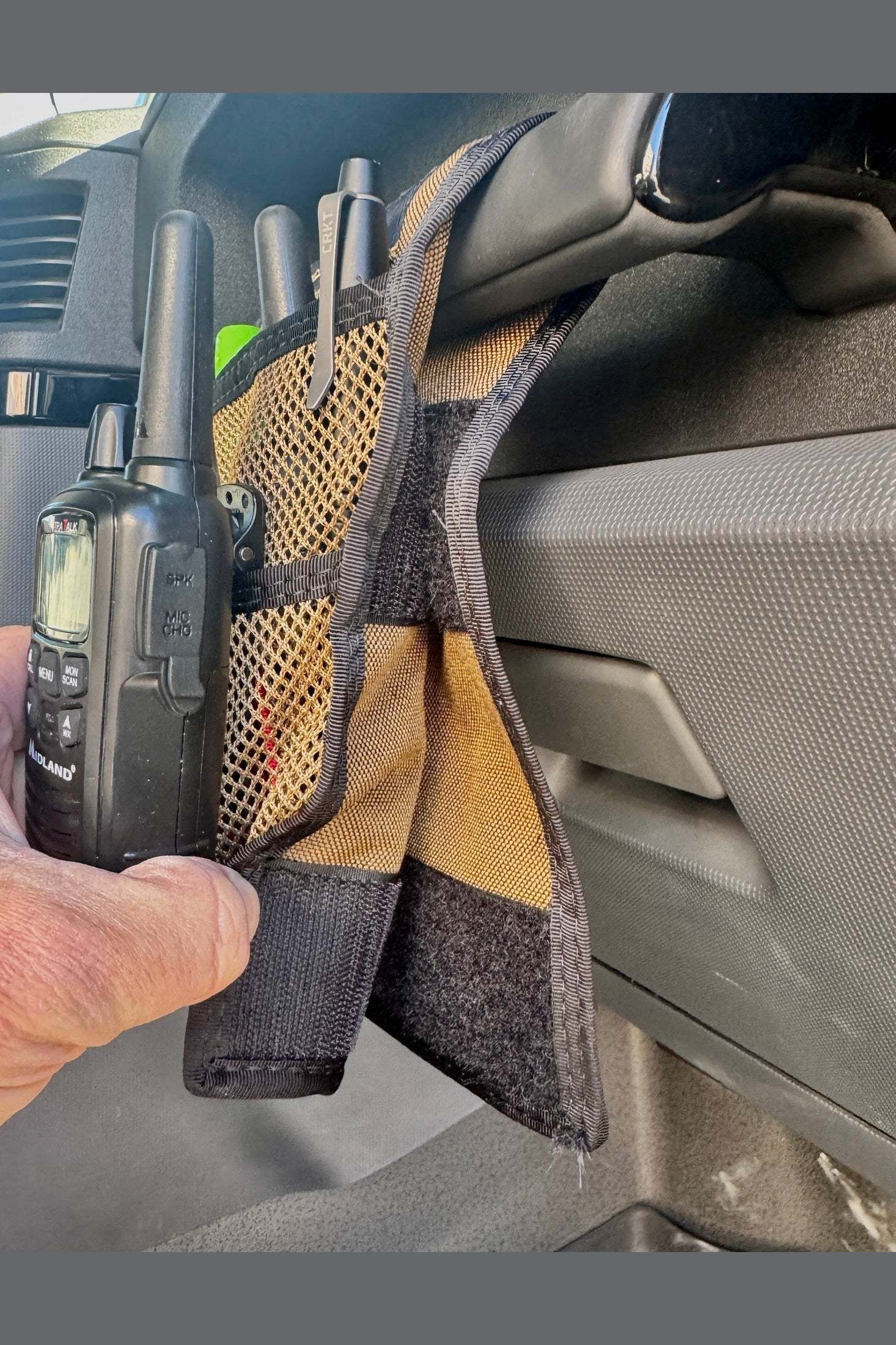 Grenadier Grab Handle Pouch