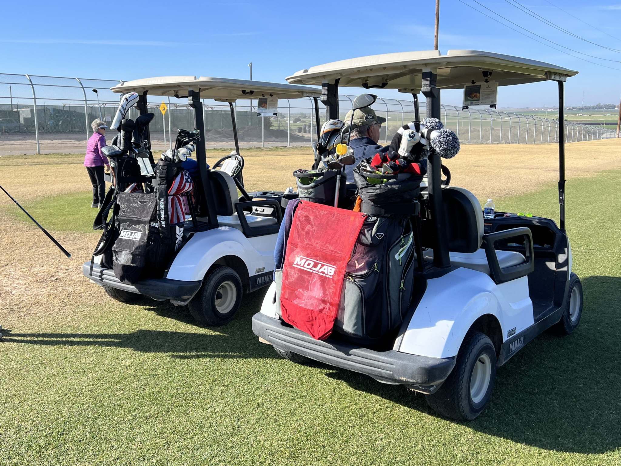 Trail Trash Bag - Durable Jeep Trash Holder for Rough Trails