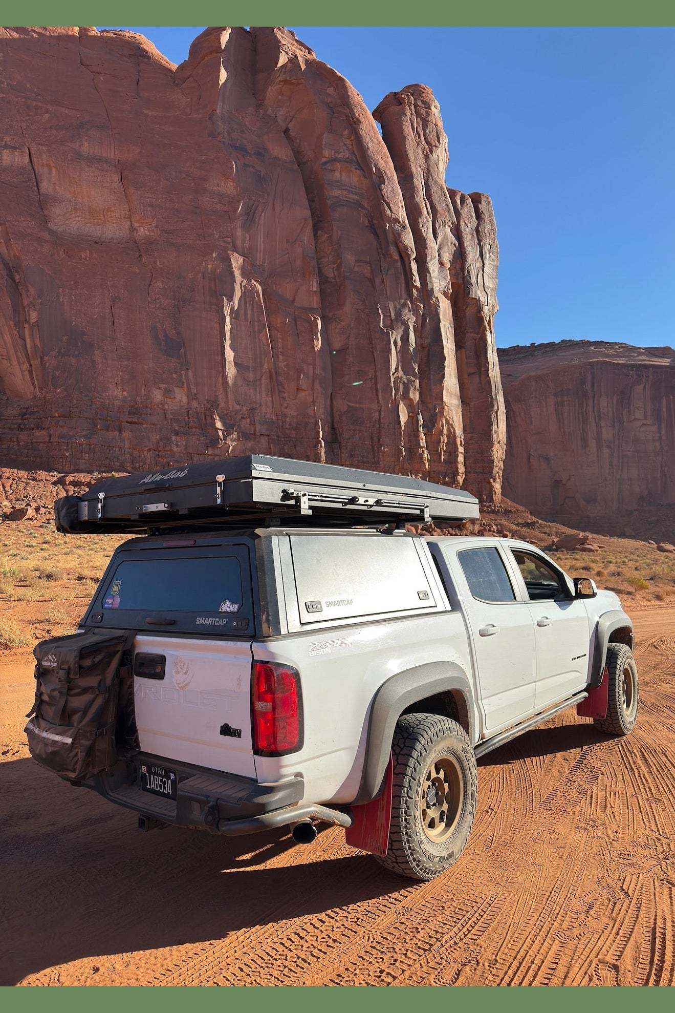 The Max Adventure Tailgate Trash Bag