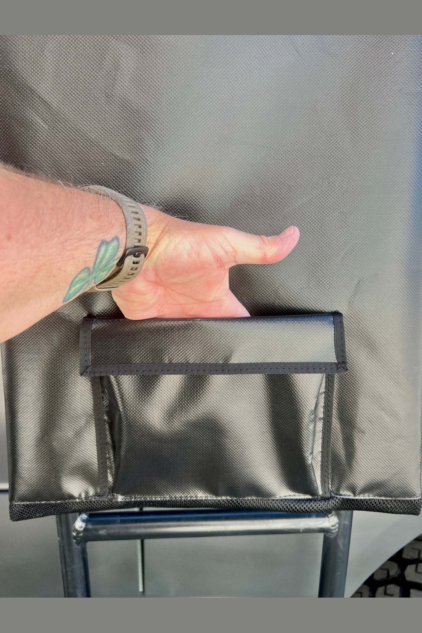 INEOS Grenadier  Ladder Trash Bag - 24 inch