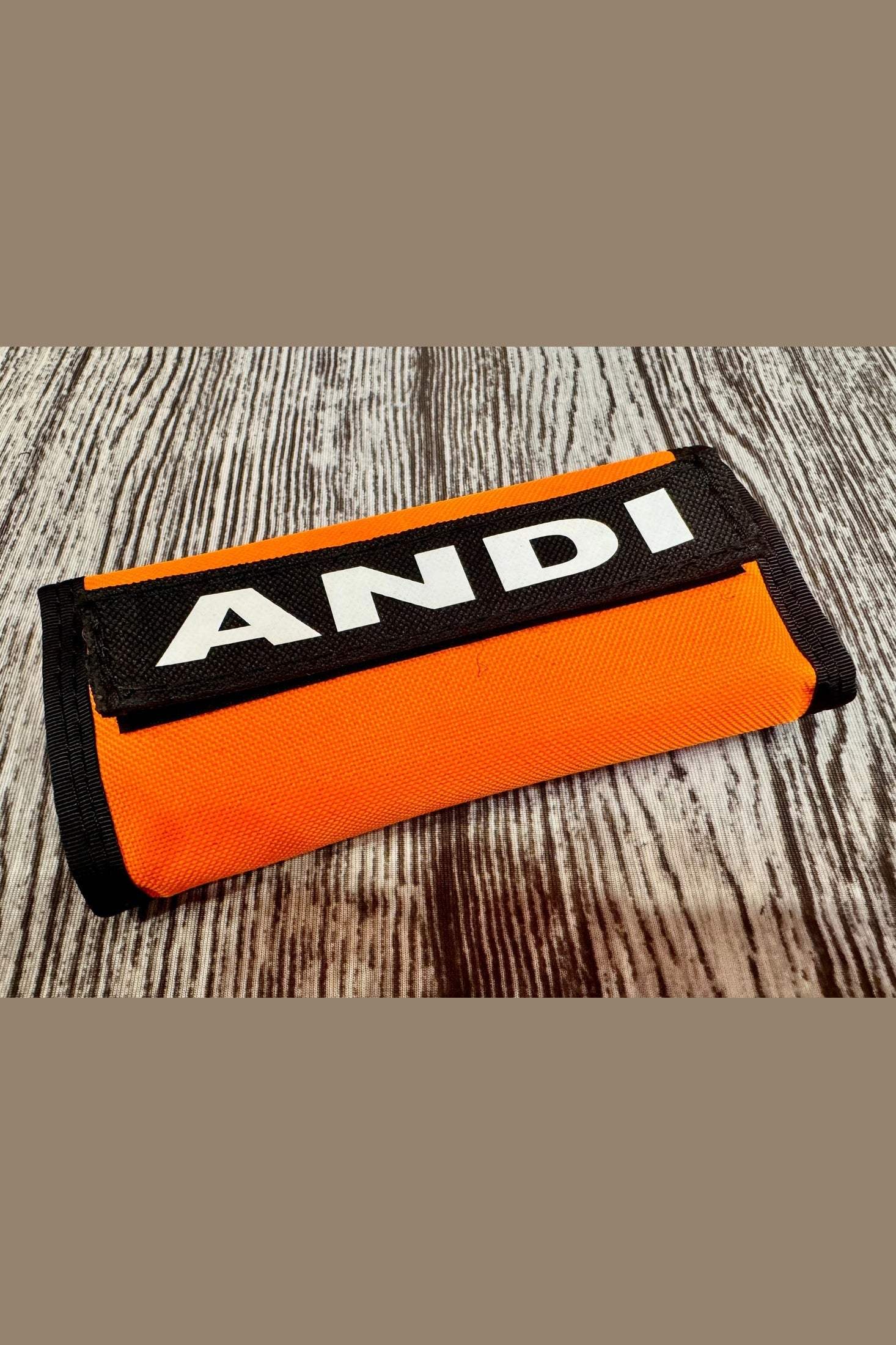 Luggage - Duffel Bag Velcro Handle Wrap