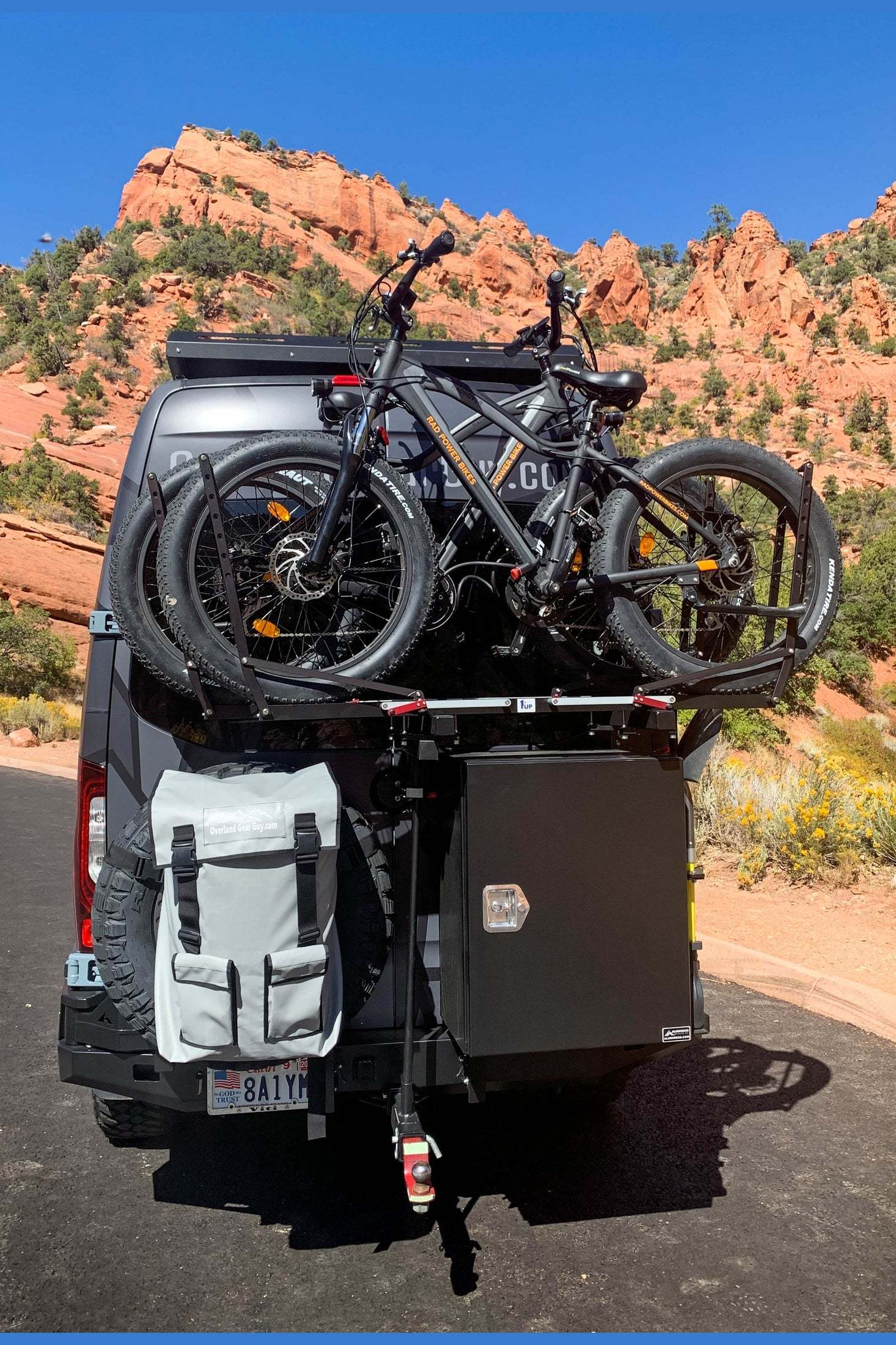 Spare Tire Trash Bag - Heavy-Duty Vinyl Storage for Vehicles