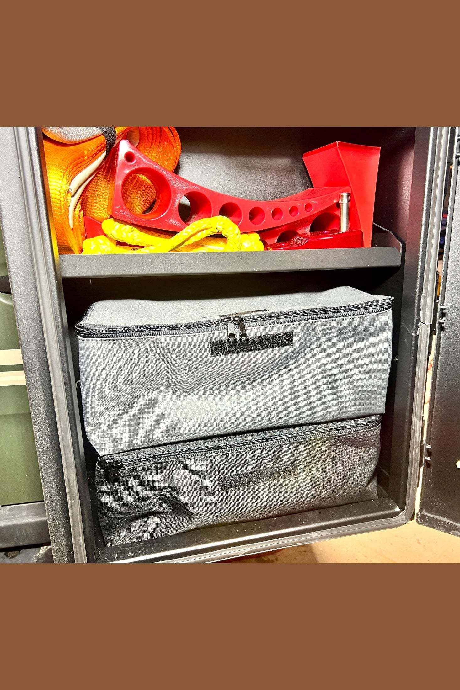 EXPEDITION BOX-LARGE Divider Storage Bags