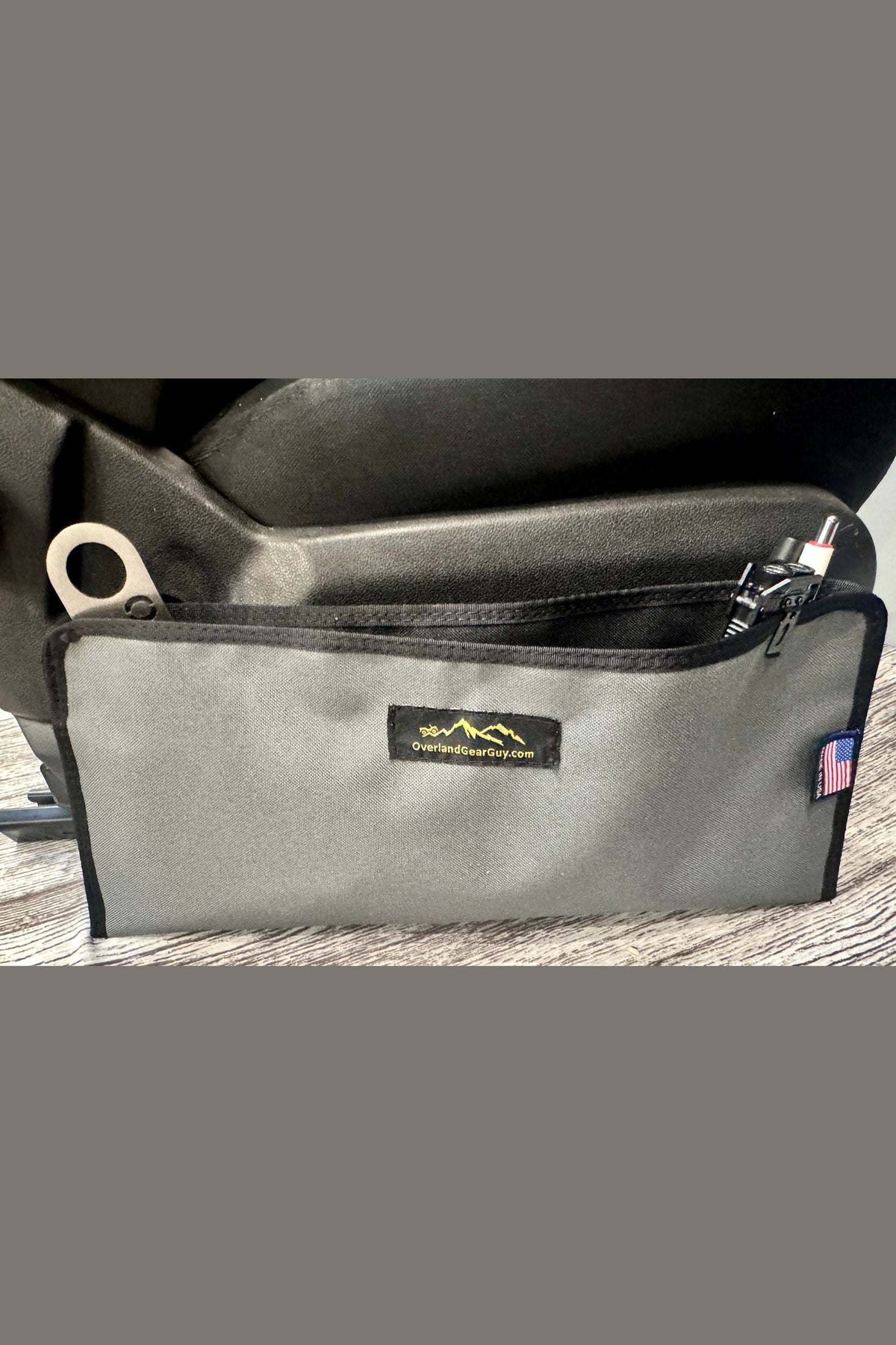 Seat Gap Sleeve - Keep Your Car Organized with this Universal Gap Filler
