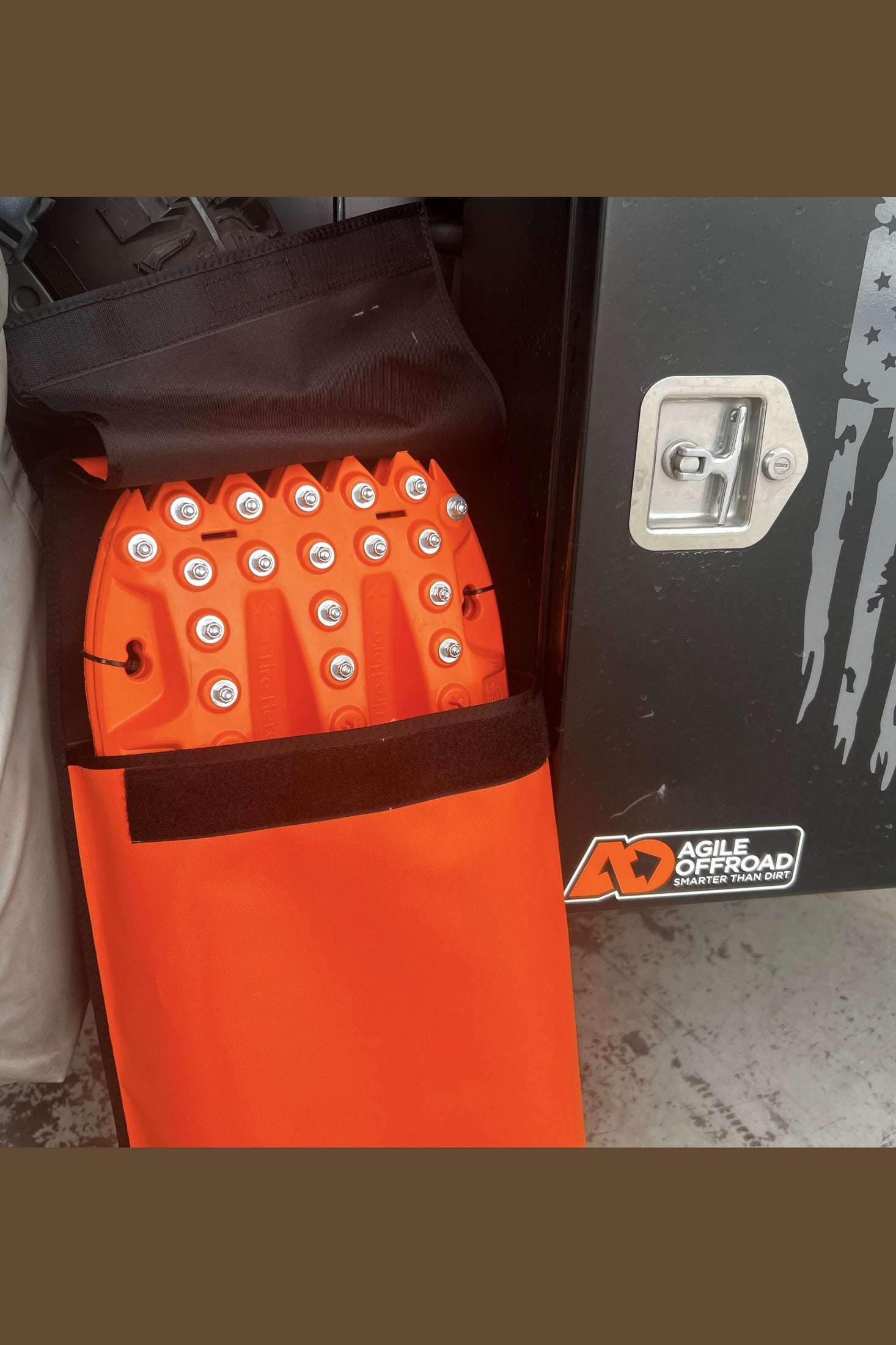 Traction Recovery Board Storage Bag LADDER Mount