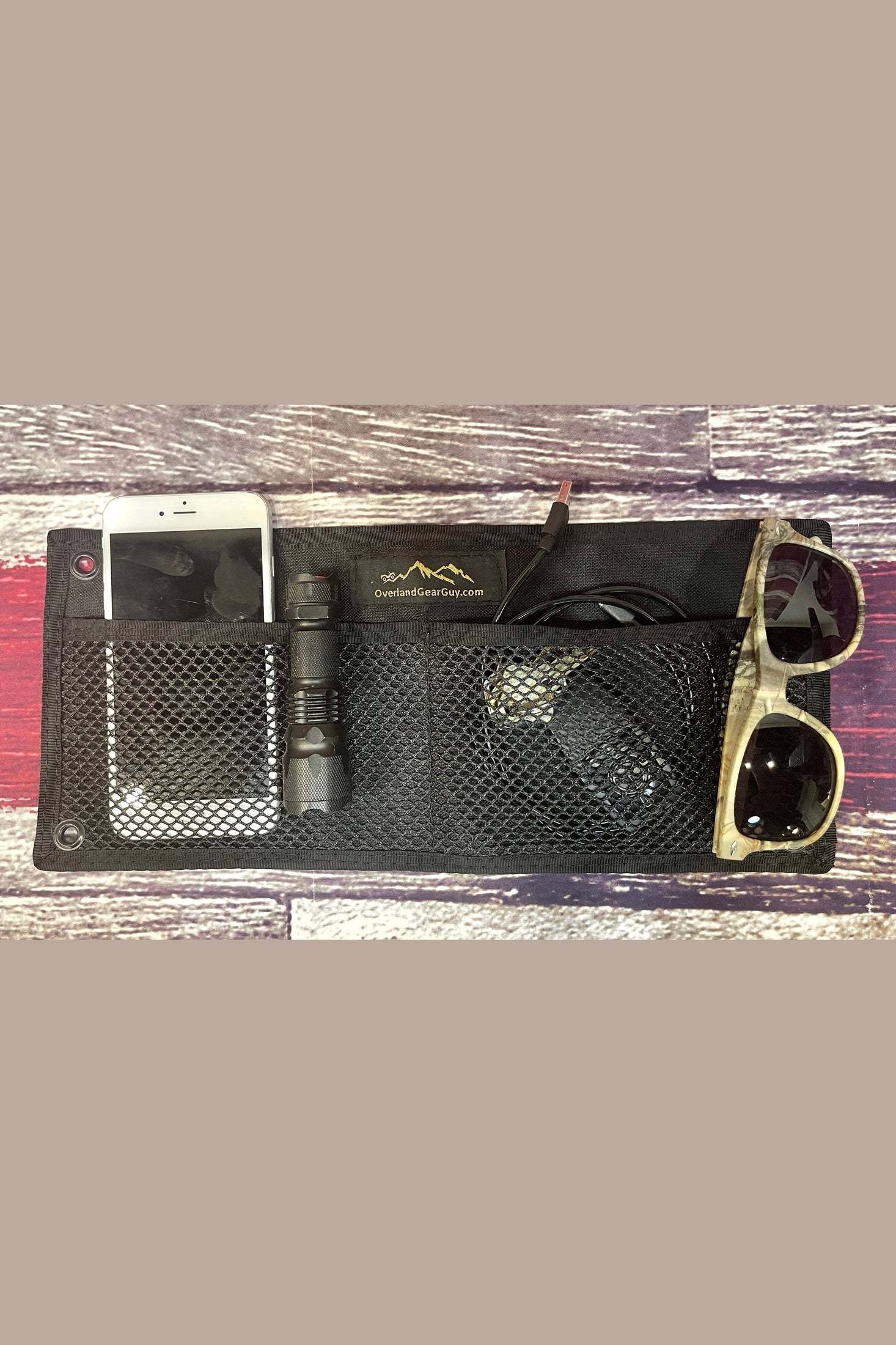Wall Organizational Pouch - Grommets