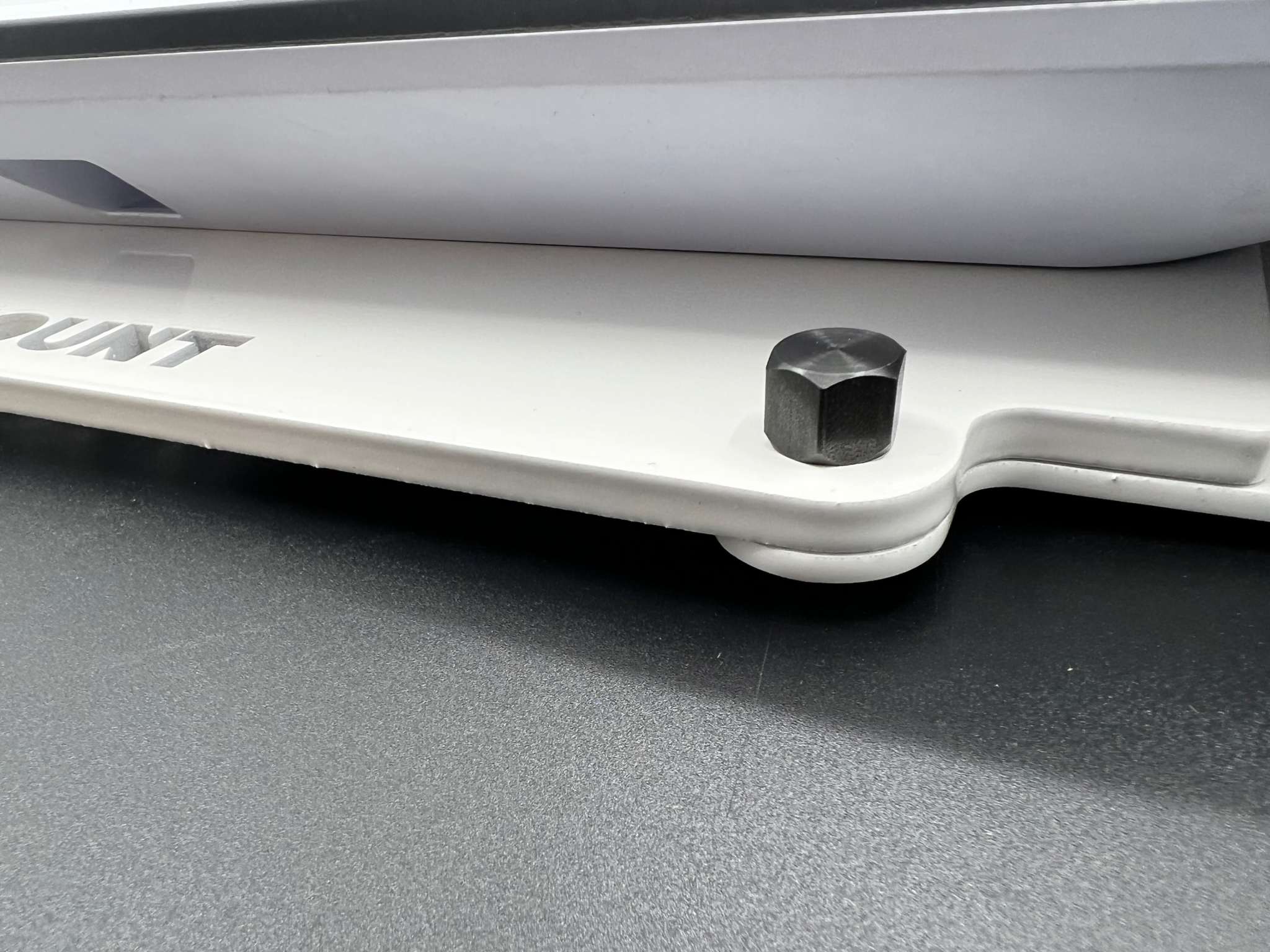 Quick-Release Mount for Starlink High Performance In-Motion Dish