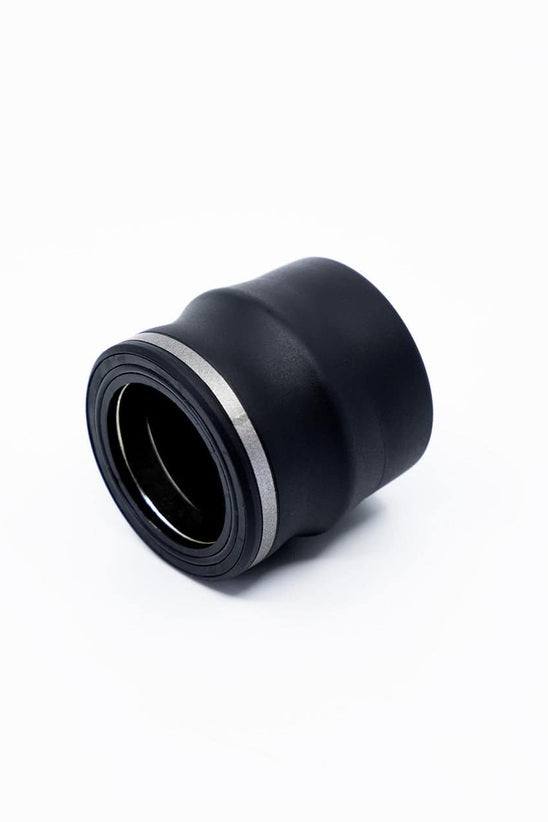 Maglock Hose Side RaceAir Kit hose with roof dock, optimized for airflow and ventilation in racing.