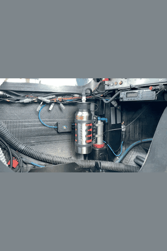 FluidLogic Containment Bottle for VMR Hydration - PCI Race Radios