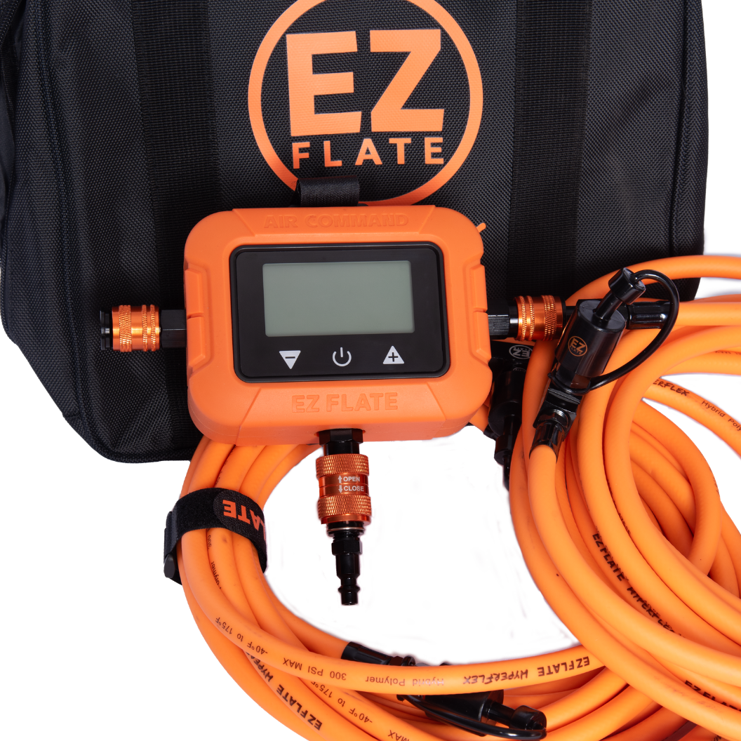 Hyperflex 4-Way Hose Kit with Rapid Locking Air Chucks and digital pressure gauge in storage bag