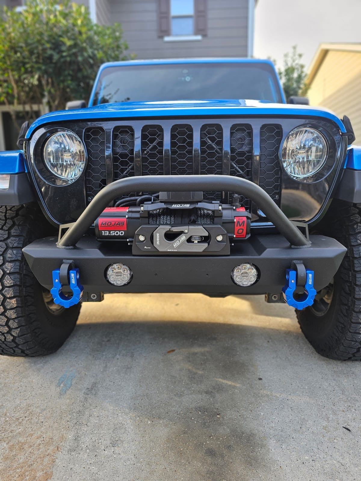 Aluminum Winch Shackle, Closed Latch with Lifetime Warranty