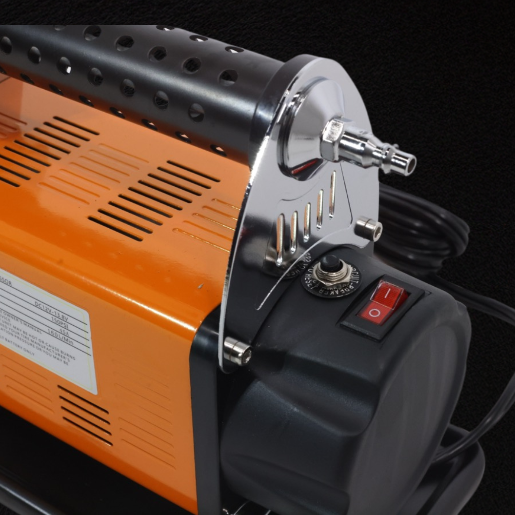 Portable Air Compressor - M.E.S.A. 5.65 CFM Efficient & Fast