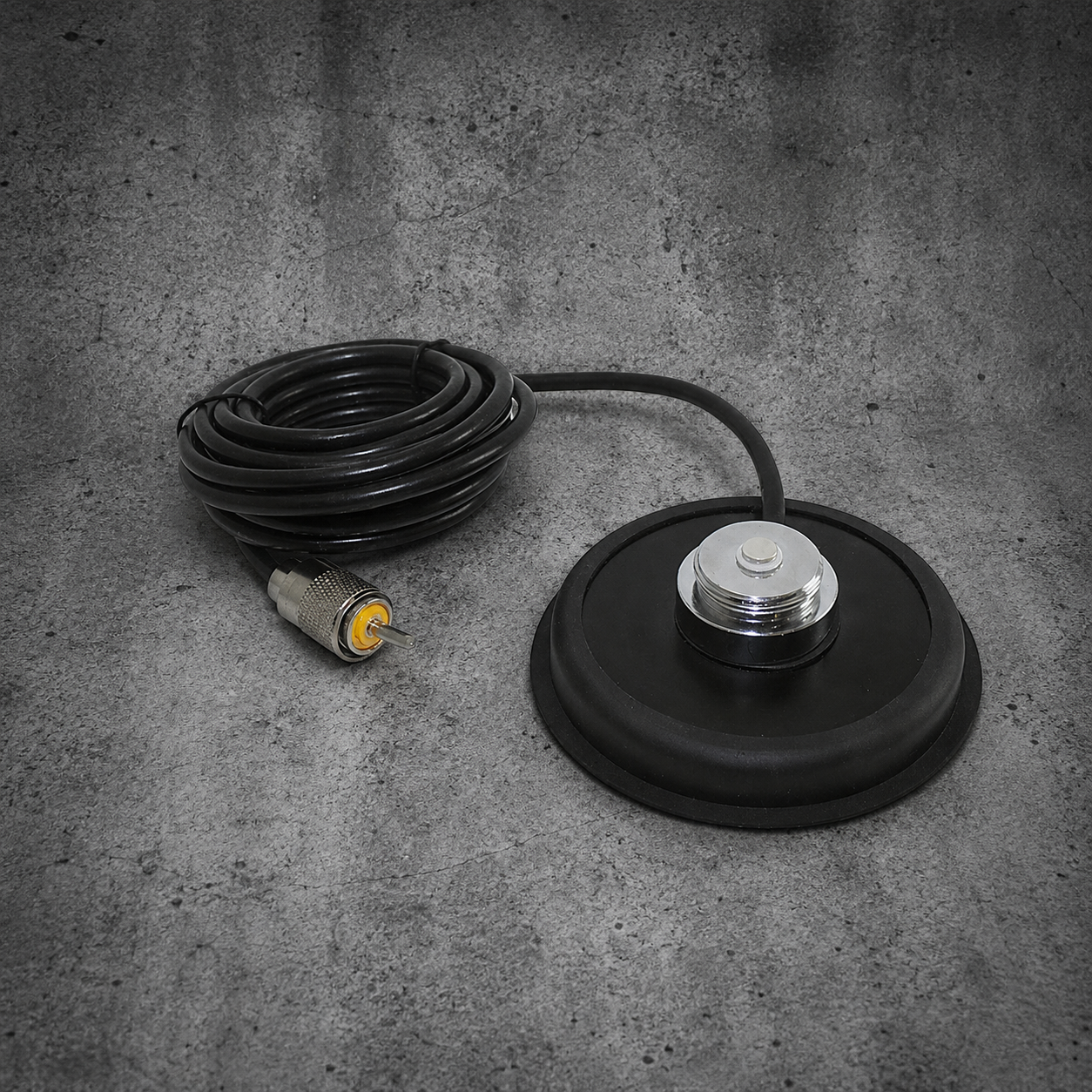 Clearance Magnetic Mount Coax