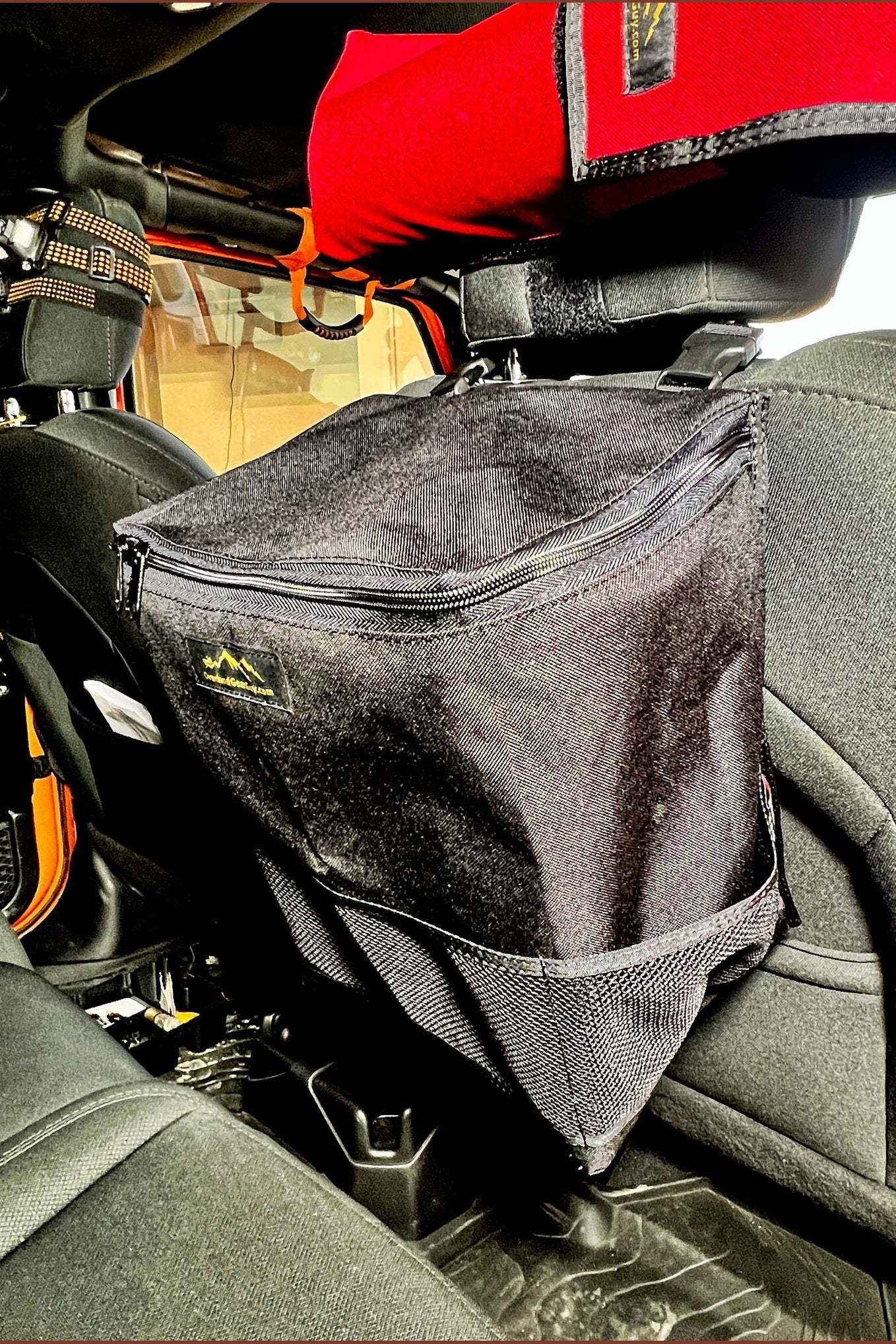 Medium Headrest Trash Bag for Clean and Organized Vehicles
