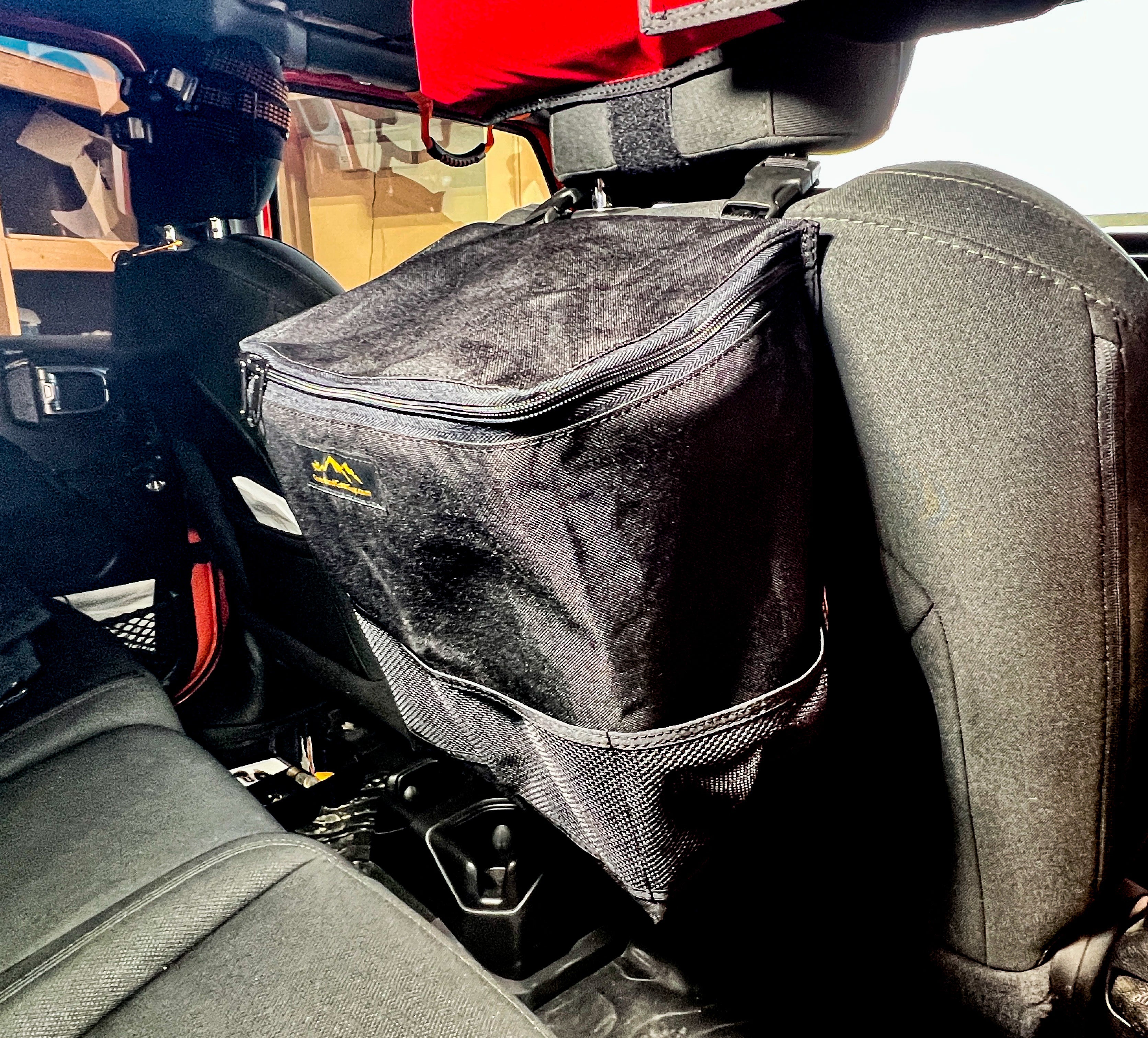 Medium Headrest Trash Bag for Clean and Organized Vehicles