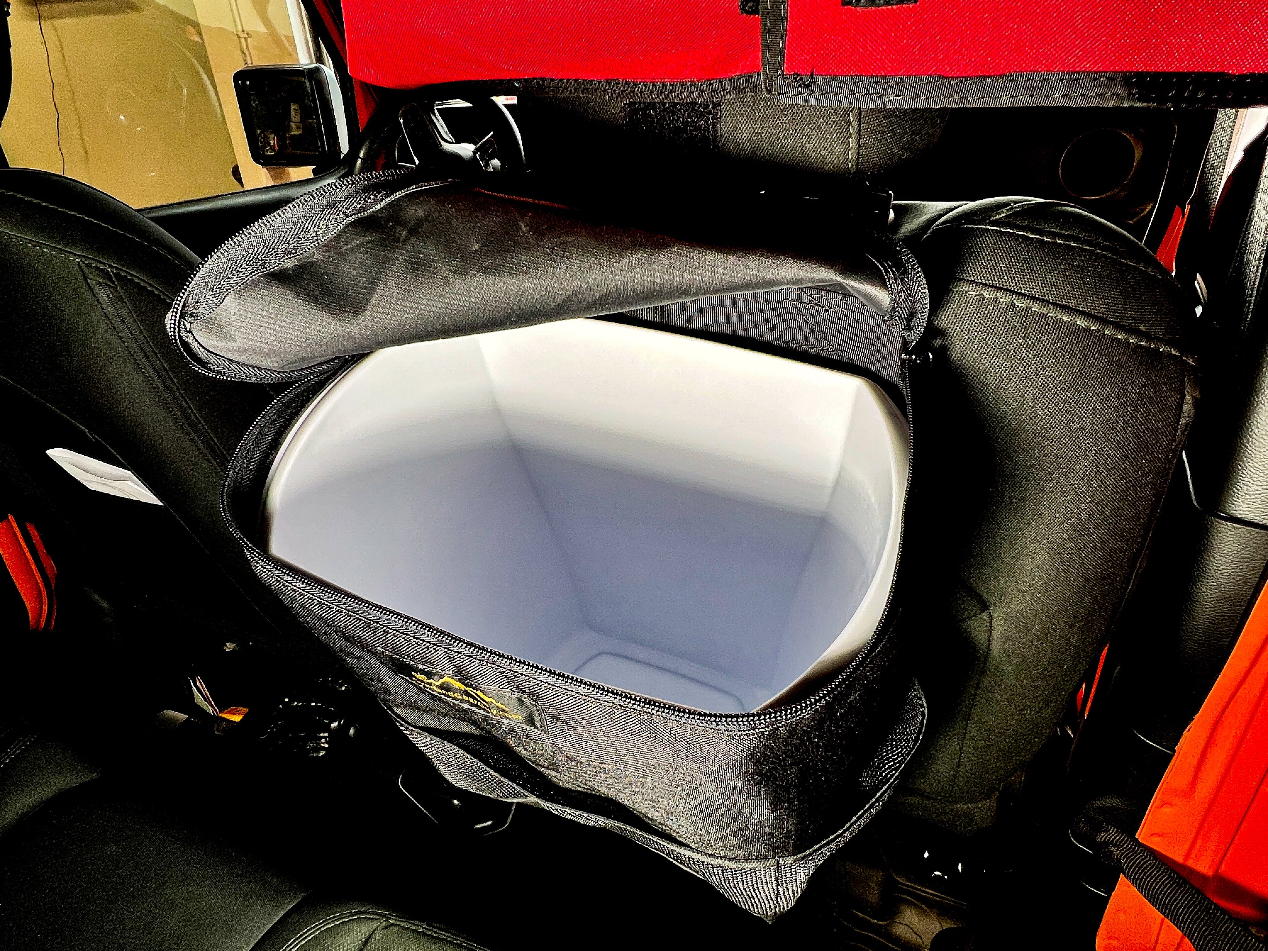 Bolsa de basura mediana para reposacabezas para vehículos limpios y organizados