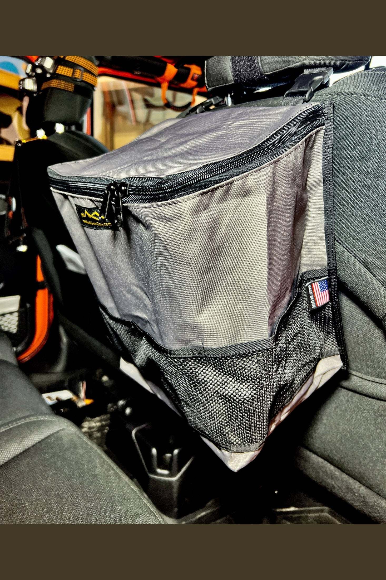 Medium Headrest Trash Bag for Clean and Organized Vehicles