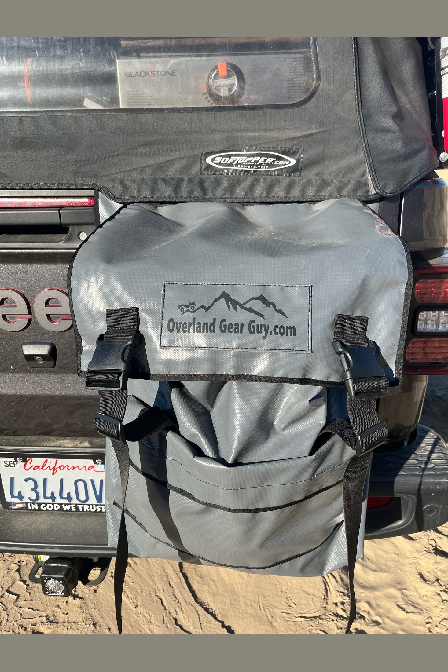 Tailgate Trash Bag Gladiator - Tacoma - Ram - Rivian -QuarterMaster