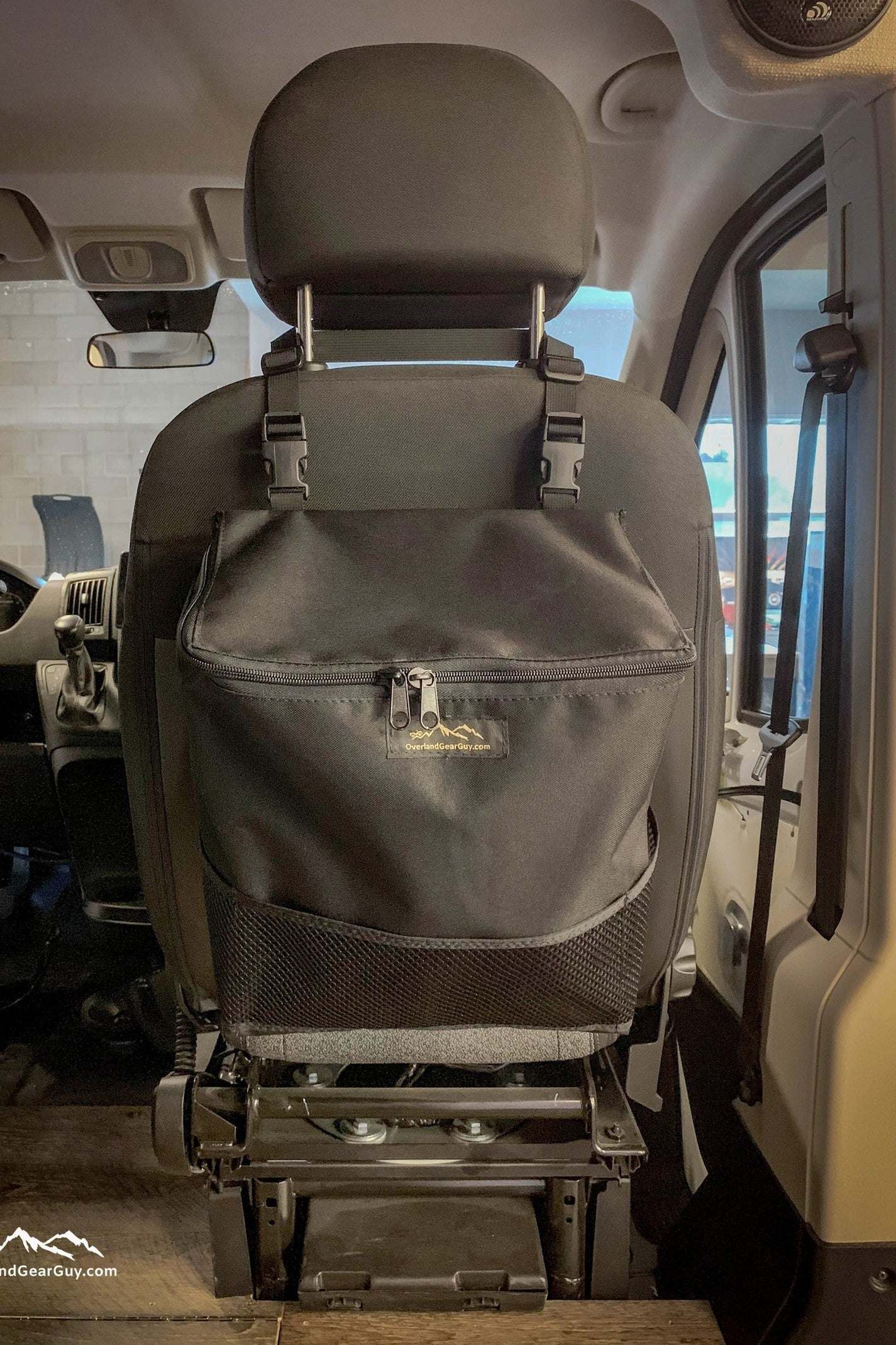 Medium Headrest Trash Bag for Clean and Organized Vehicles