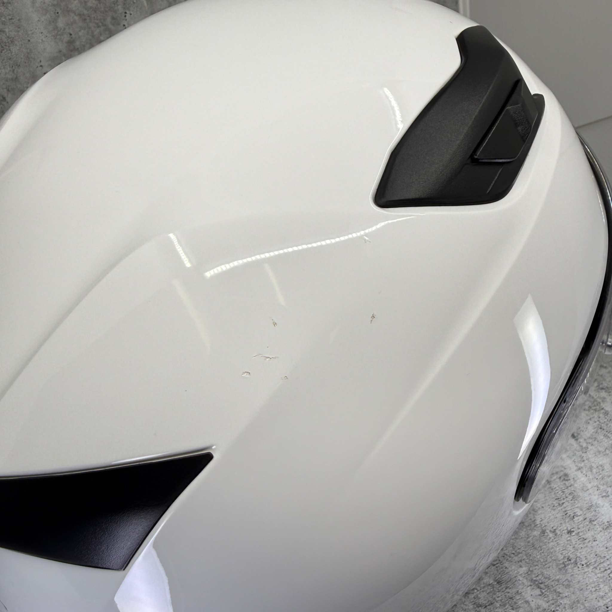 Clearance HJC i10 DOT Helmet - White - High Usage - PCI Race Radios