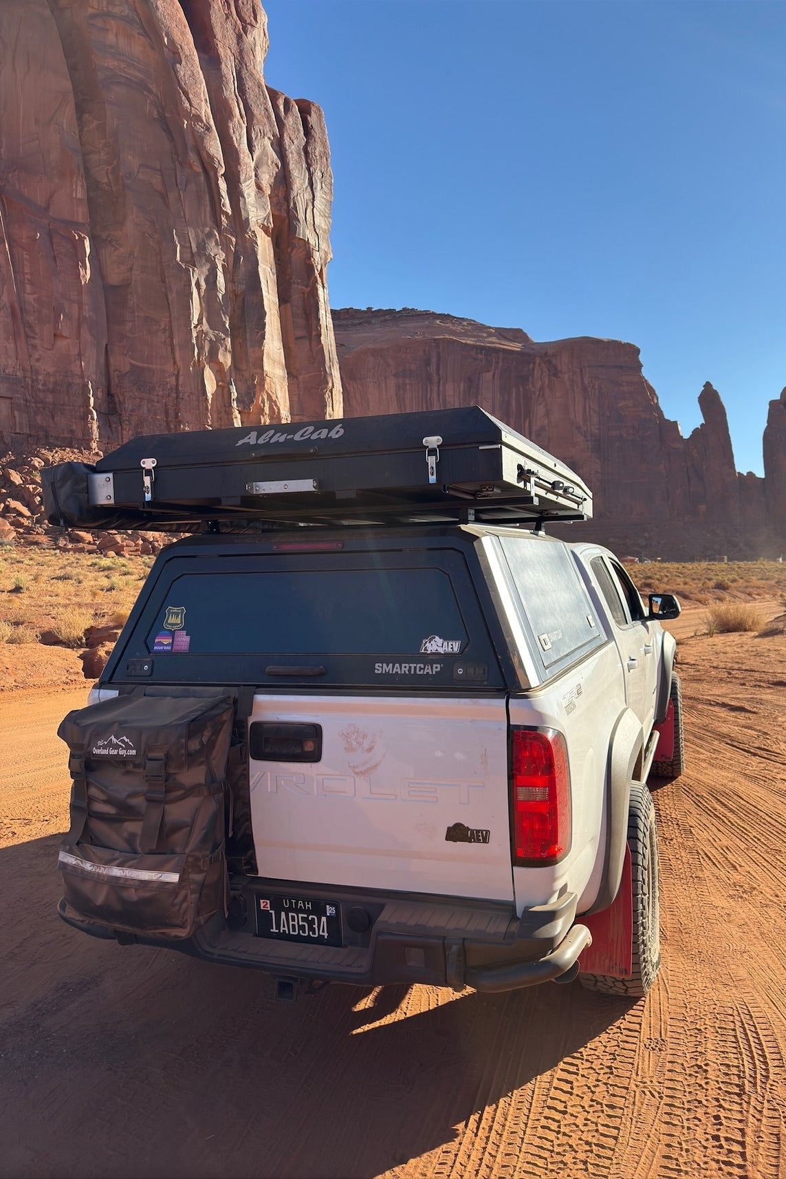 The Max Adventure Tailgate Trash Bag