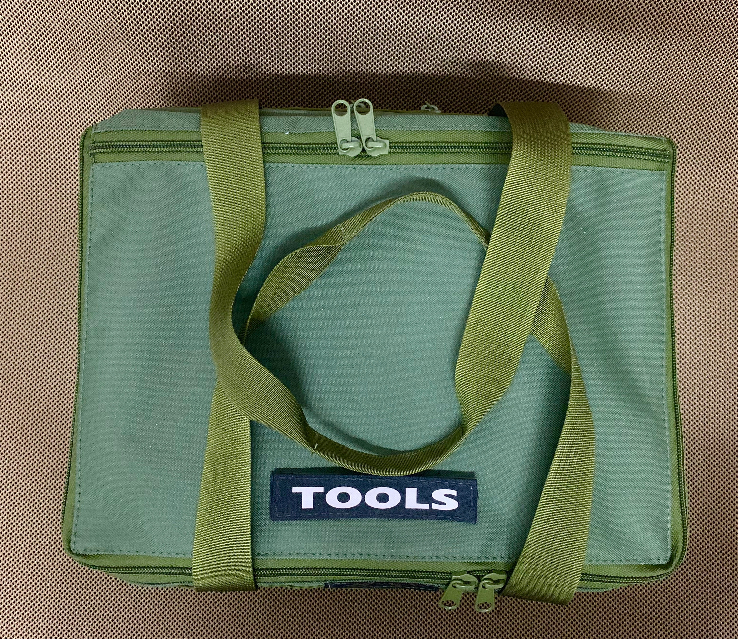 GPC Tool Bag: Ultimate Organizer for Mechanics, DIY Enthusiasts, and Adventurers