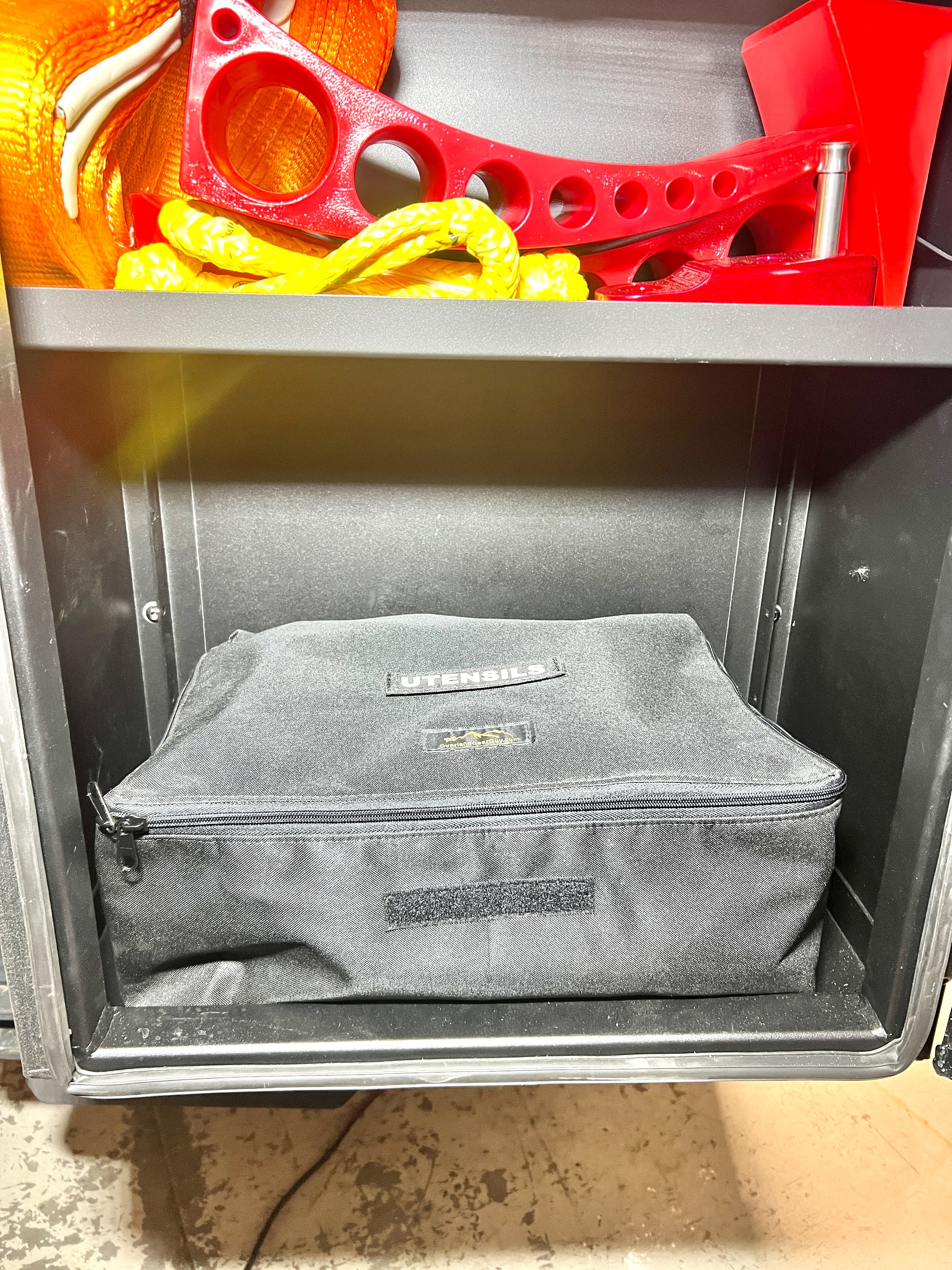 EXPEDITION BOX-LARGE Divider Storage Bags