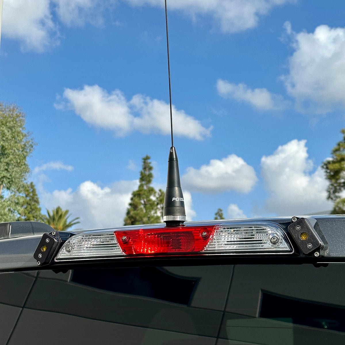 Brake Light Antenna Mount with LEDs on Truck