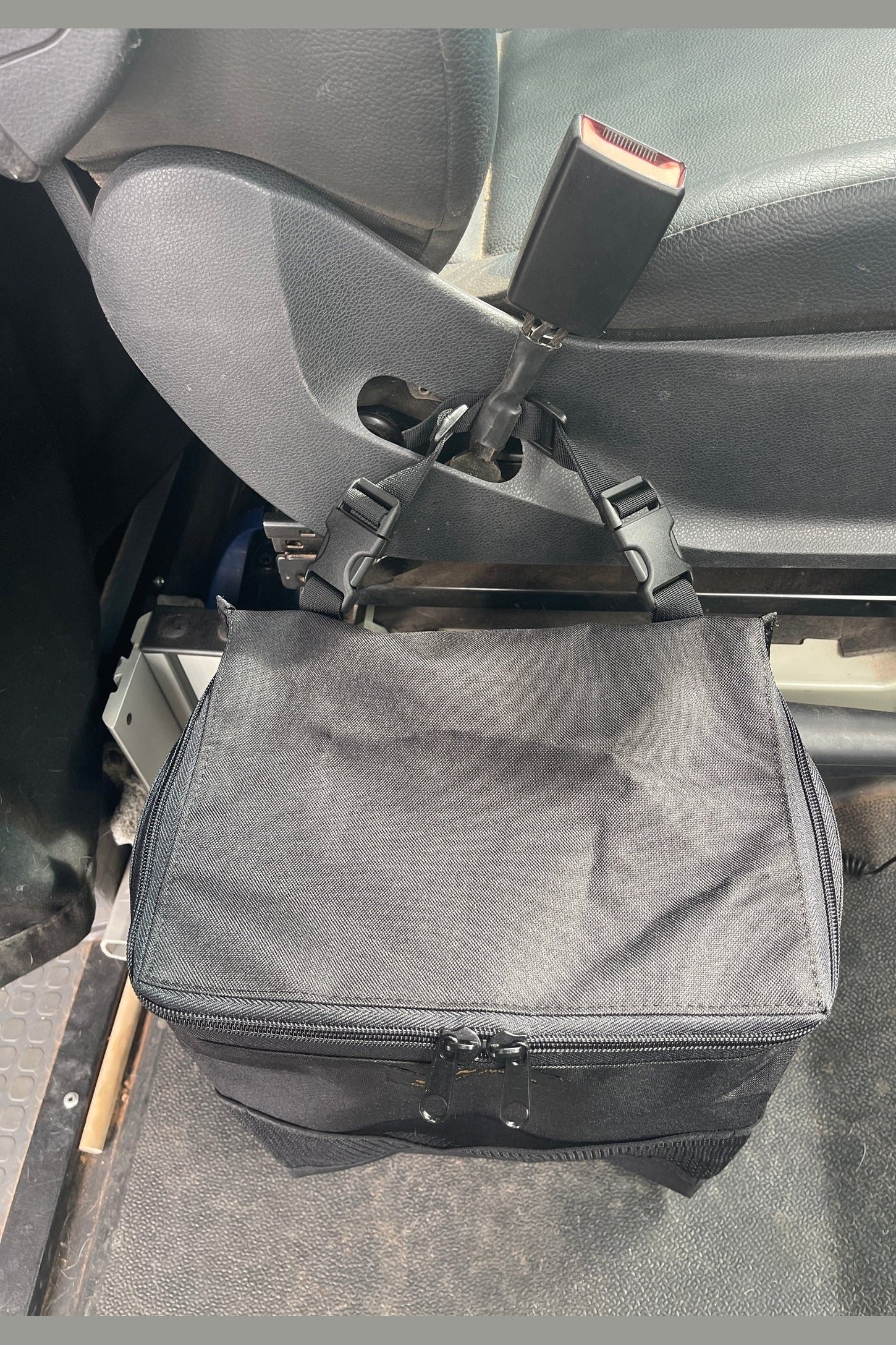 Revel Van Trash Bag Between the Seats . - Medium