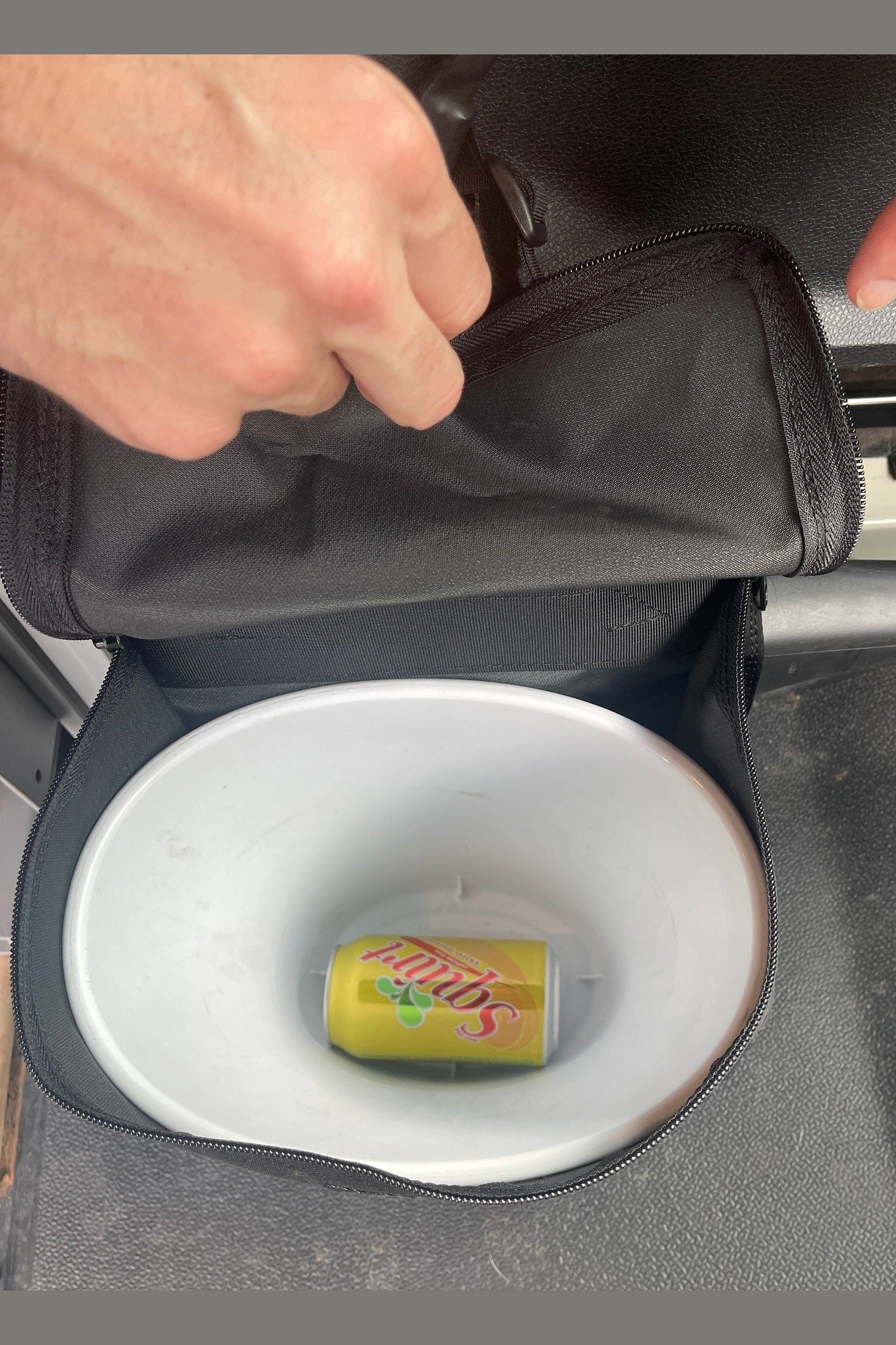 Revel Van Trash Bag Between the Seats . - Medium