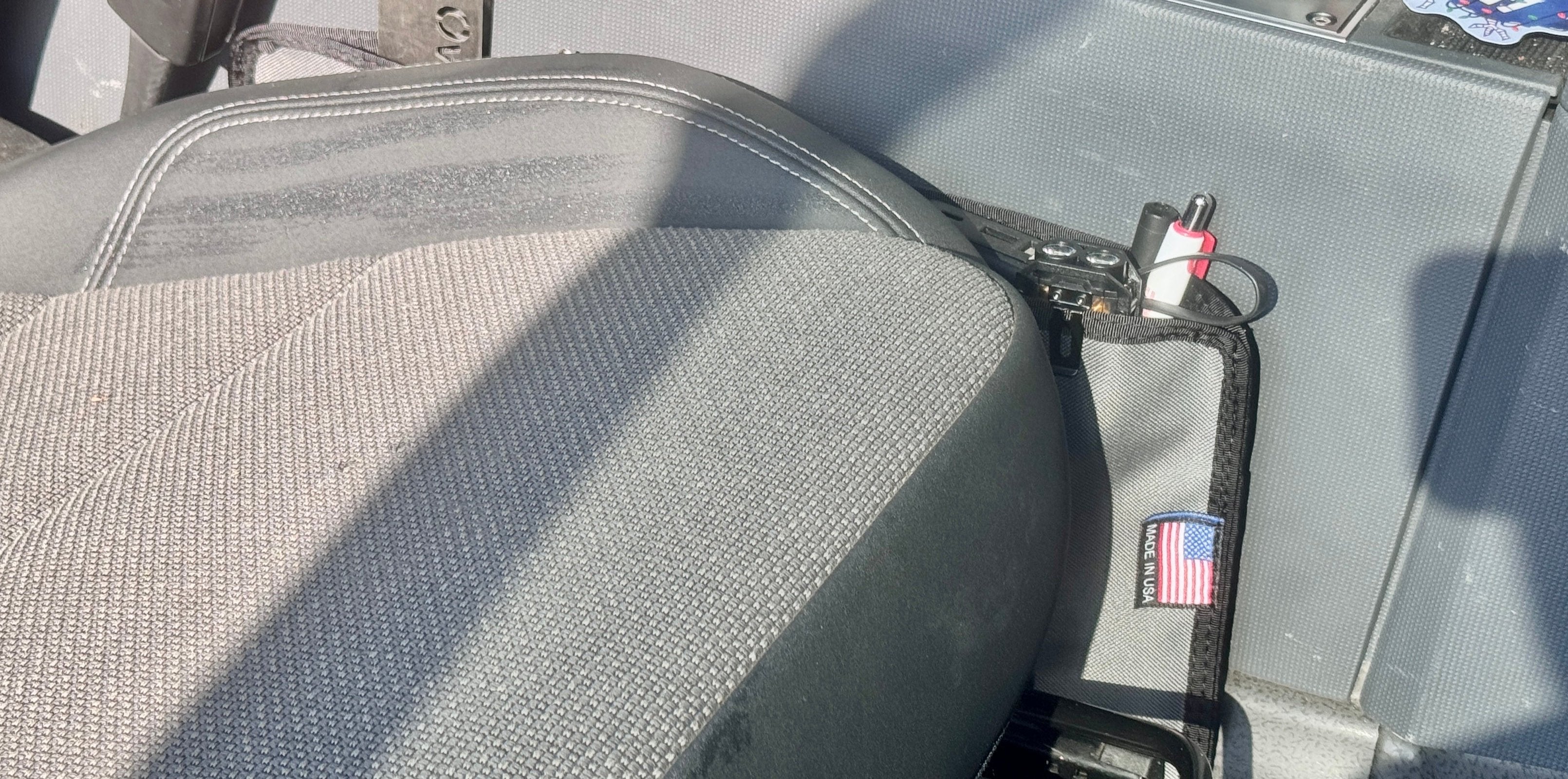 Seat Gap Sleeve - Keep Your Car Organized with this Universal Gap Filler