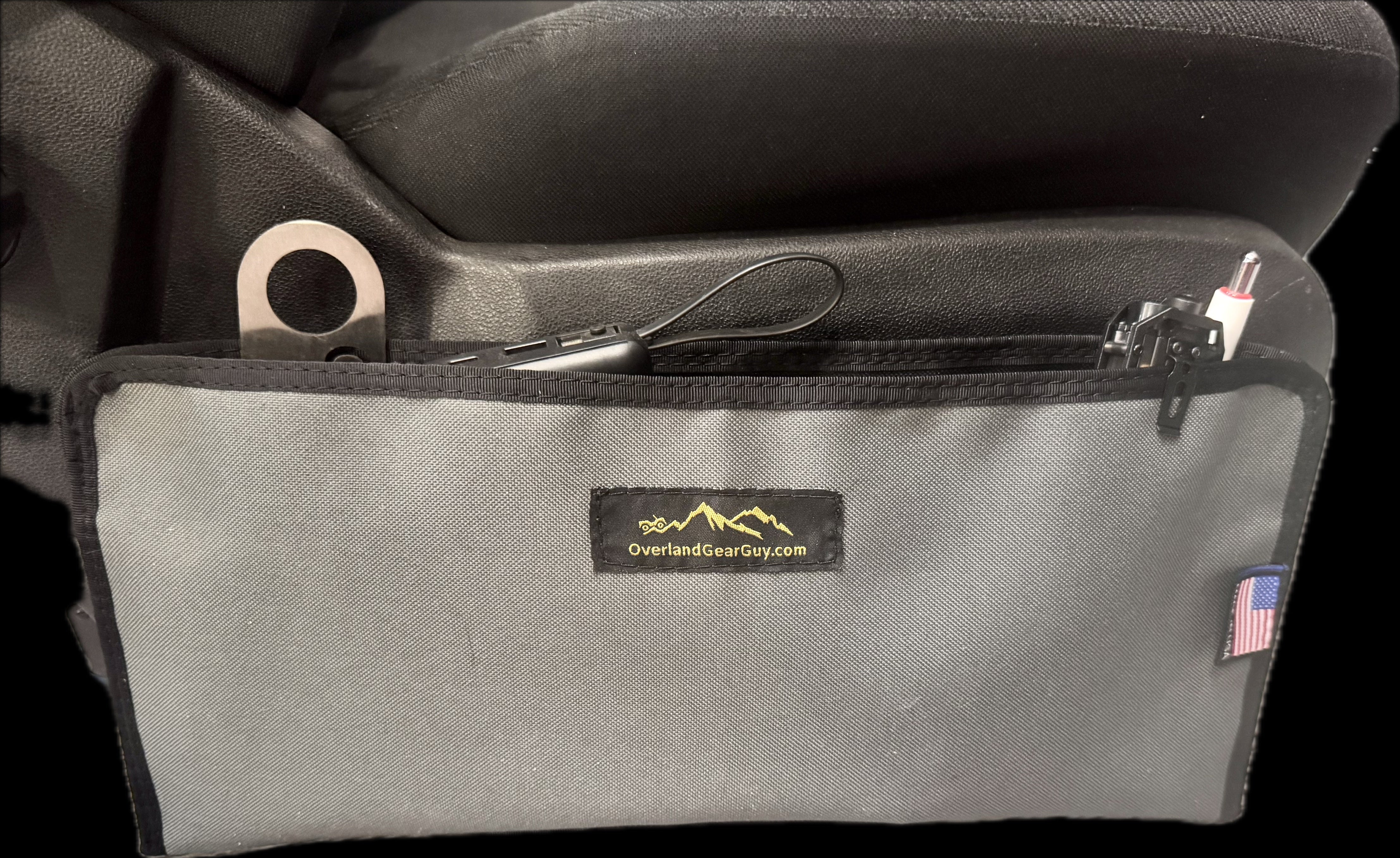 Seat Gap Sleeve - Keep Your Car Organized with this Universal Gap Filler