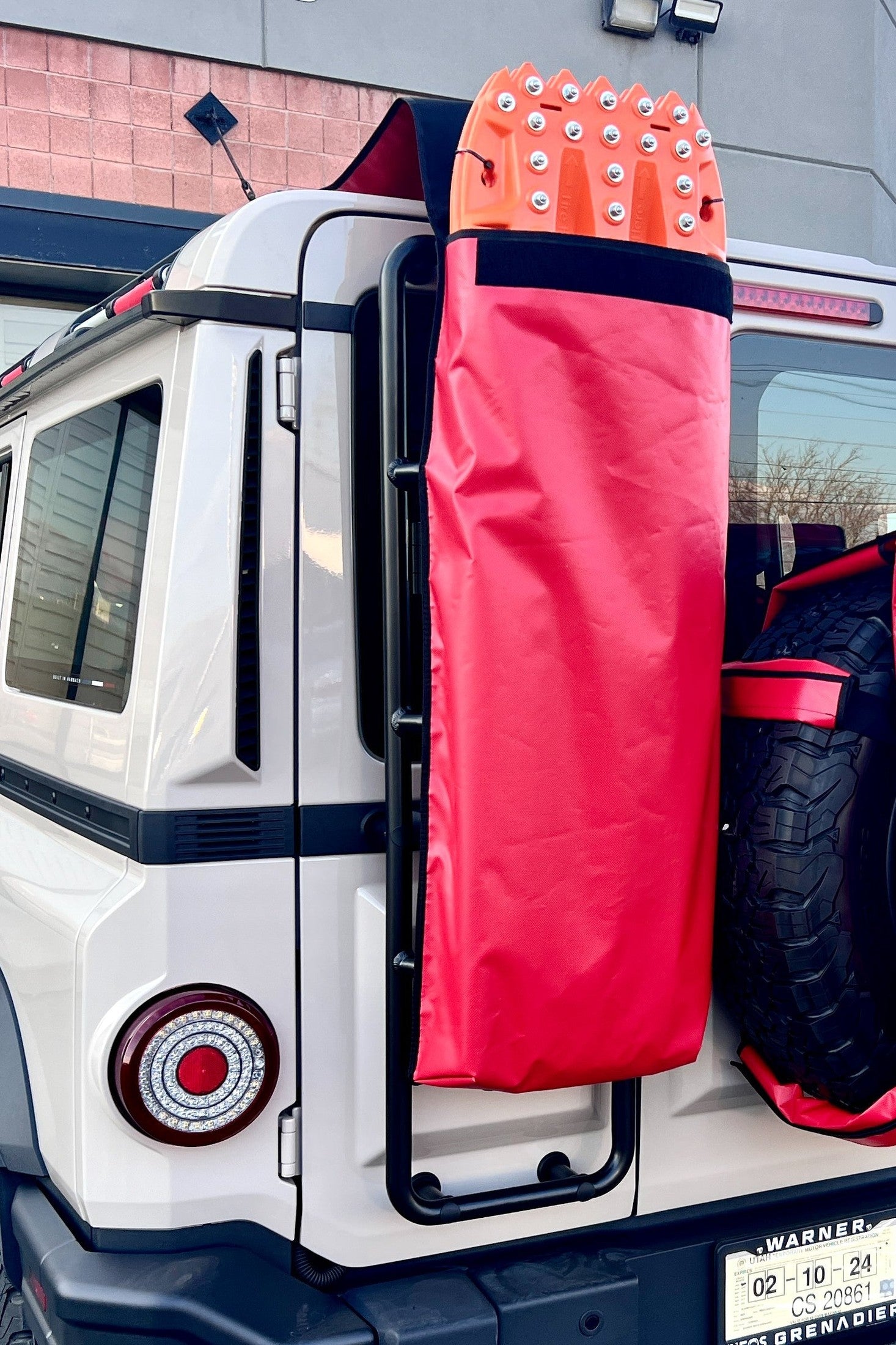 Traction Recovery Board Storage Bag LADDER Mount