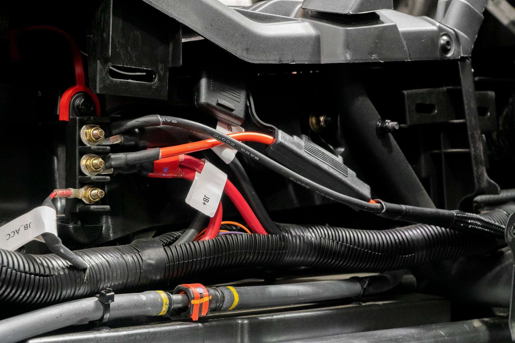 86" Power Harness for Amplifier Installation - 80 Amp Fused | 7 FT+ | UTVS-HRN-AMP-PWR-86