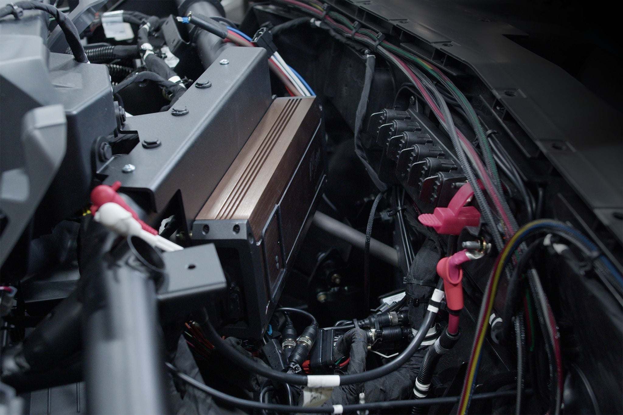 UTV Stereo RZR® Pro Series Center Amplifier Mount - Durable