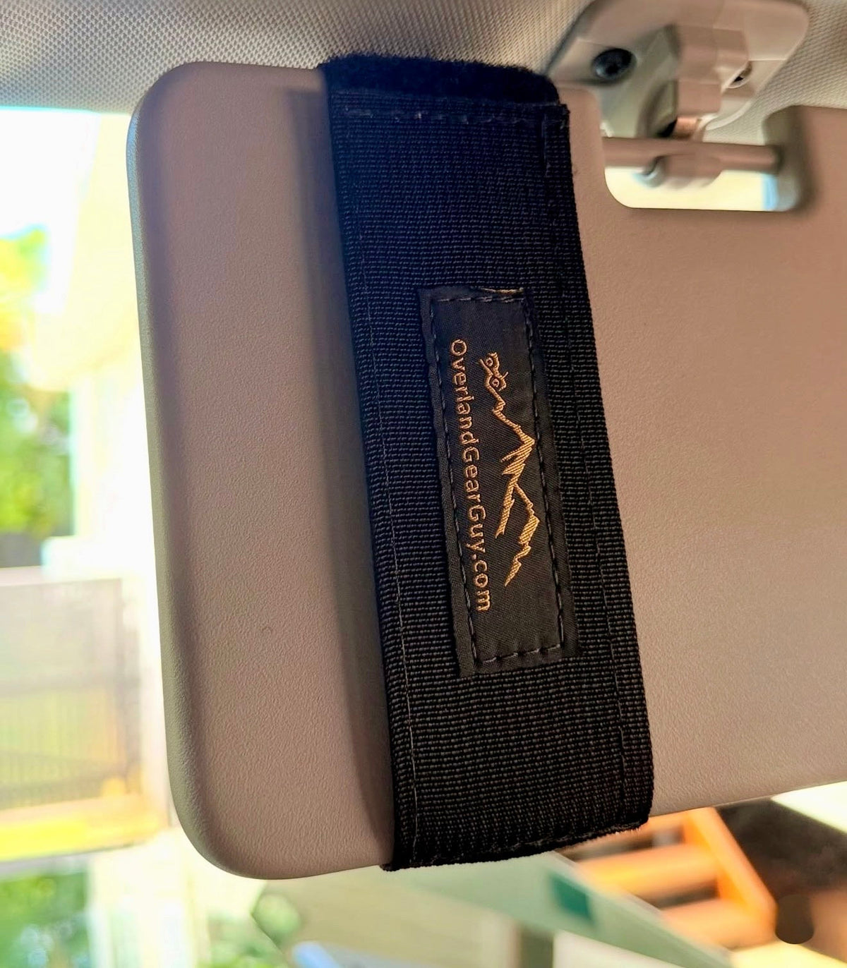 Sun Visor Radio Pouch OPEN STYLE
