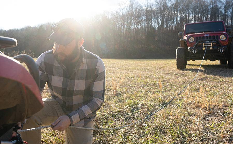 Gladiator R-Type 12,500 LB, 12V Electric Winch - Powerful & Durable