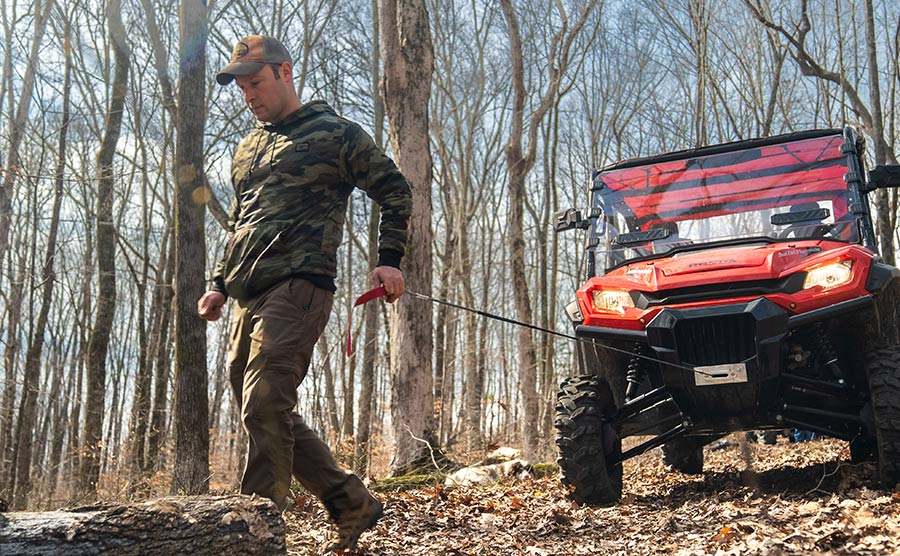 Stealth 4,500 LB, 12V Electric Winch - Synthetic Rope | Top Quality