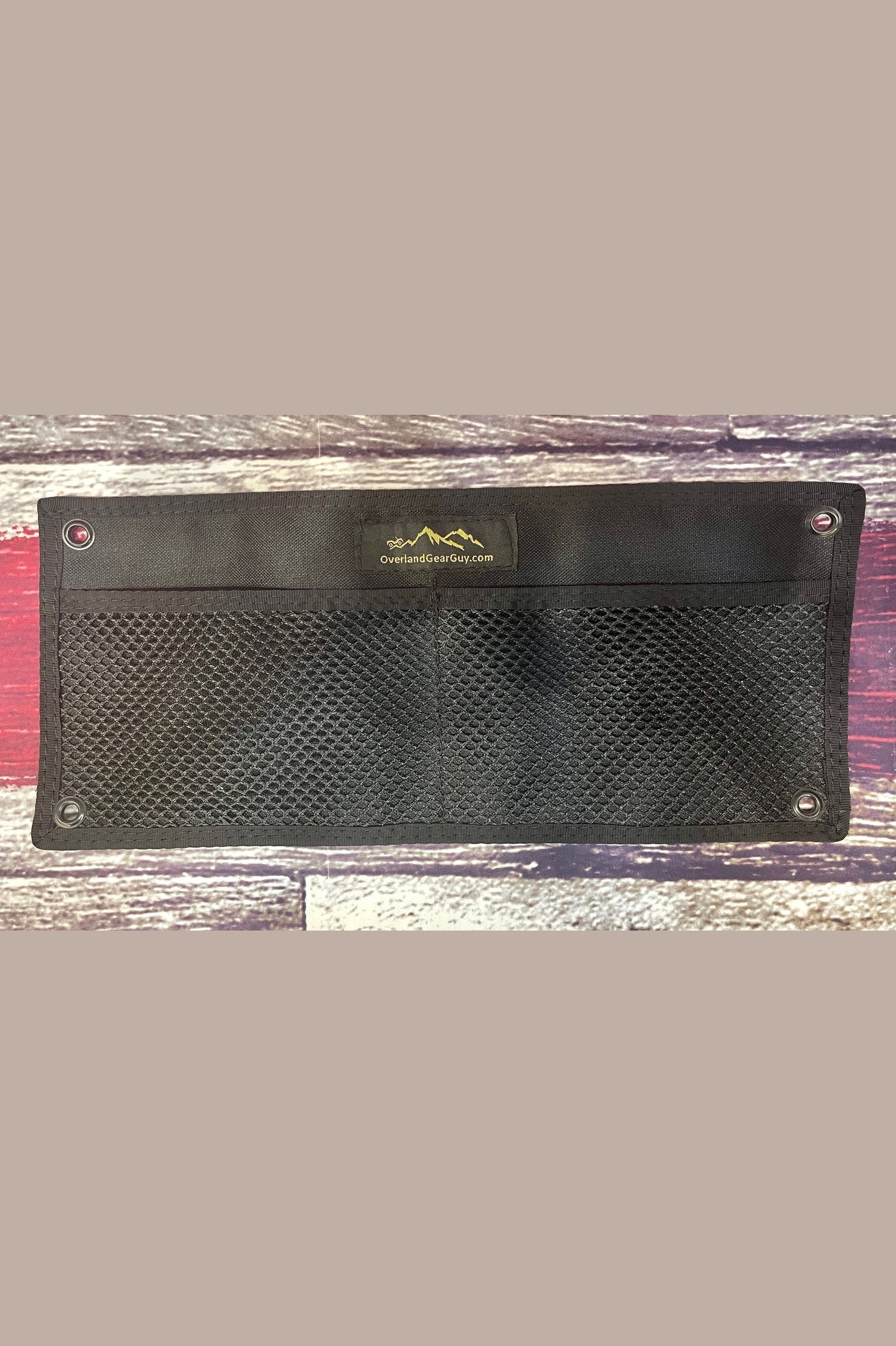 Wall Organizational Pouch - Grommets