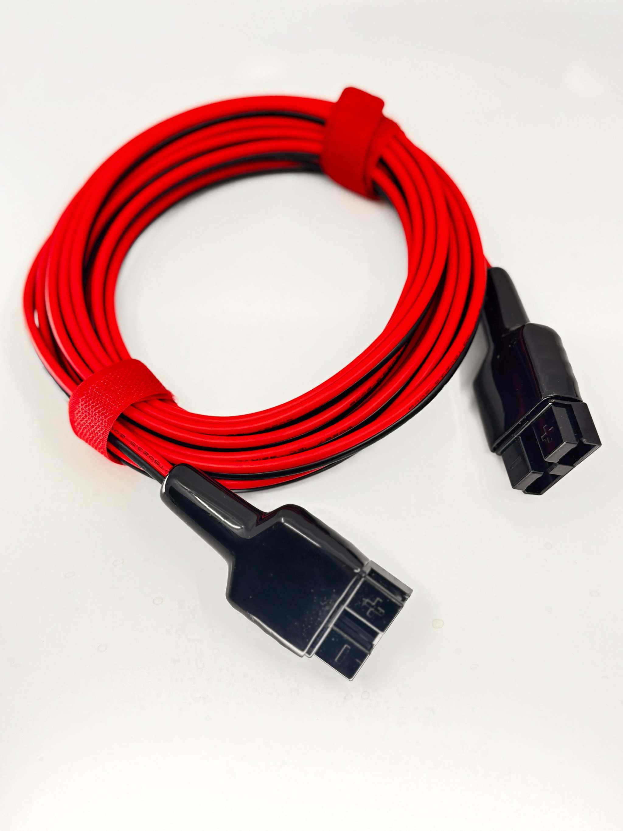 20 ft 12 AWG extension cable with black Anderson SB50 connectors for solar kits