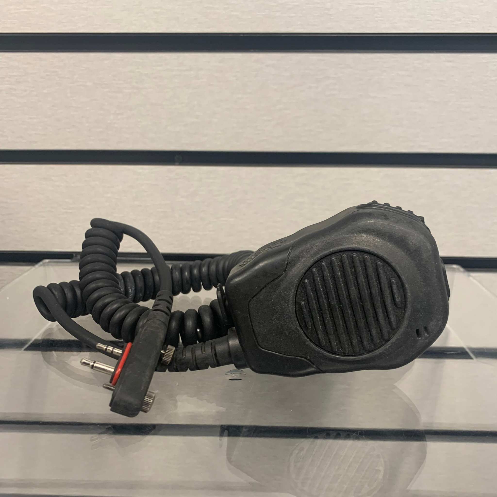 Clearance Icom speaker mic with IP56 waterproof, strong strain relief, 3.5mm earpiece port, and swivel clip for Icom radios