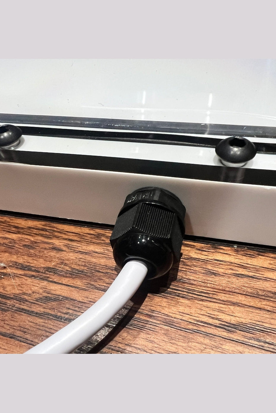 Star-Mount Flat Mount Pro with RJ45: Low Profile Solution for Reliable Starlink Connections