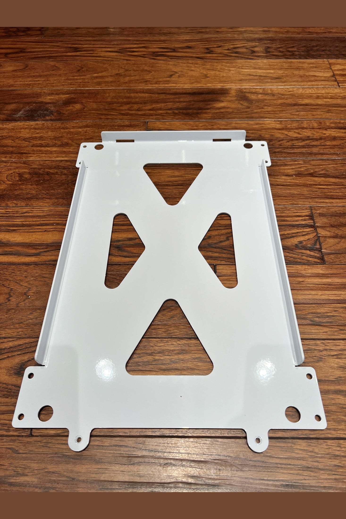 Extra bottom base plate for rectangle quick release mount with lead time info