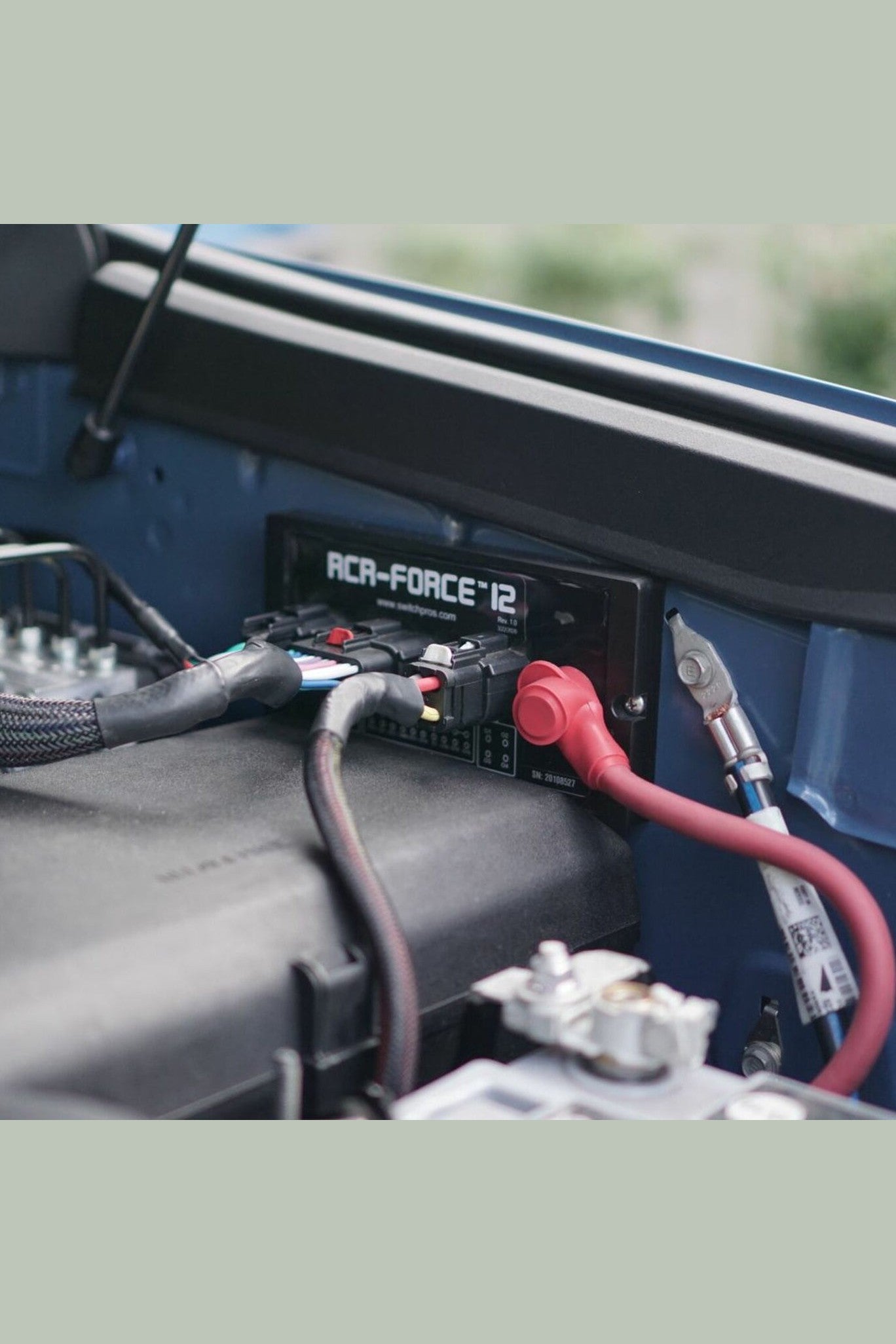 Switch Pros 12 - RCR-FORCE 12 System with Bluetooth